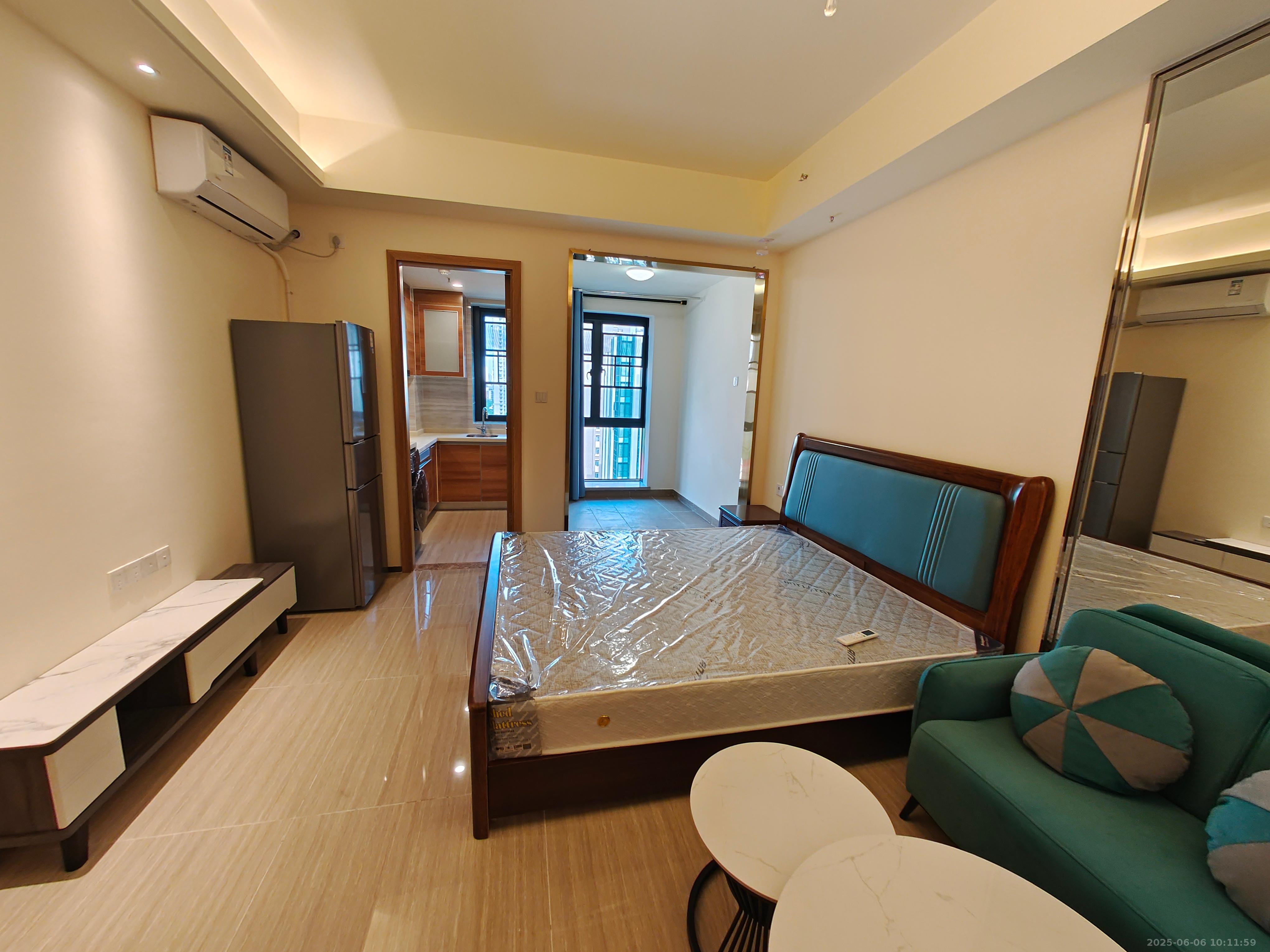 恒大华府 1室1厅1卫 1500.0元/月 恒大华府 1室1厅1卫 1500.0元/月室内图