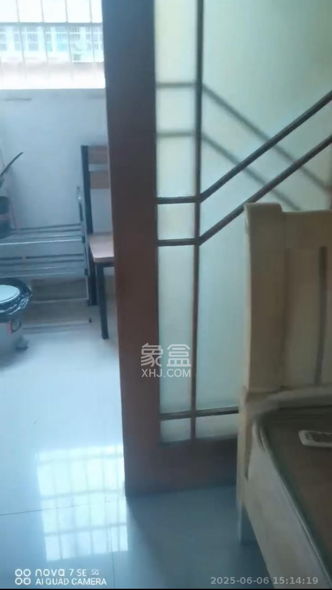天鸿天府（天鸿中央大院）  1室1厅1卫   700.00元/月室内图