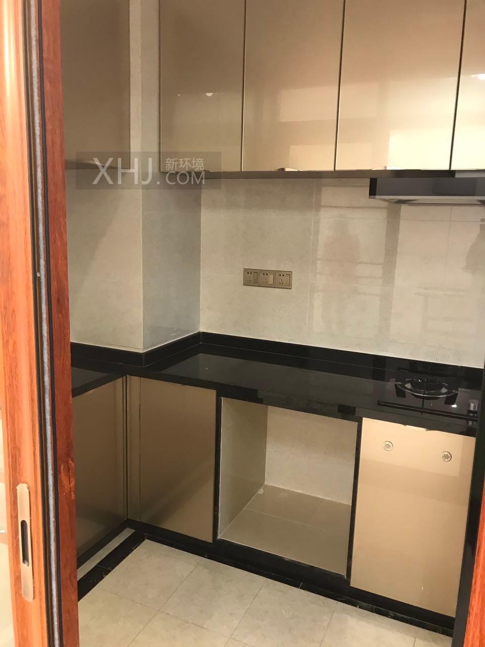 昌茂水木清华  3室2厅2卫   3500.00元/月室内图