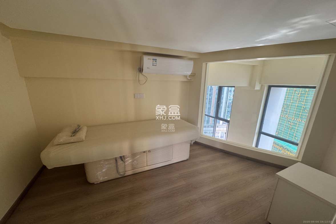 力高凤凰新天 2室2厅1卫 1000.0元/月 力高凤凰新天 2室2厅1卫 1000.0元/月室内图