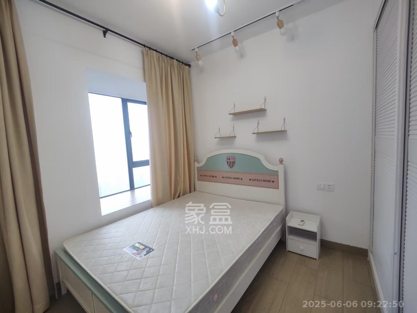 吉泰园安置小区  2室2厅1卫    2800.0元/月 吉泰园安置小区  2室2厅1卫    2800.0元/月室内图