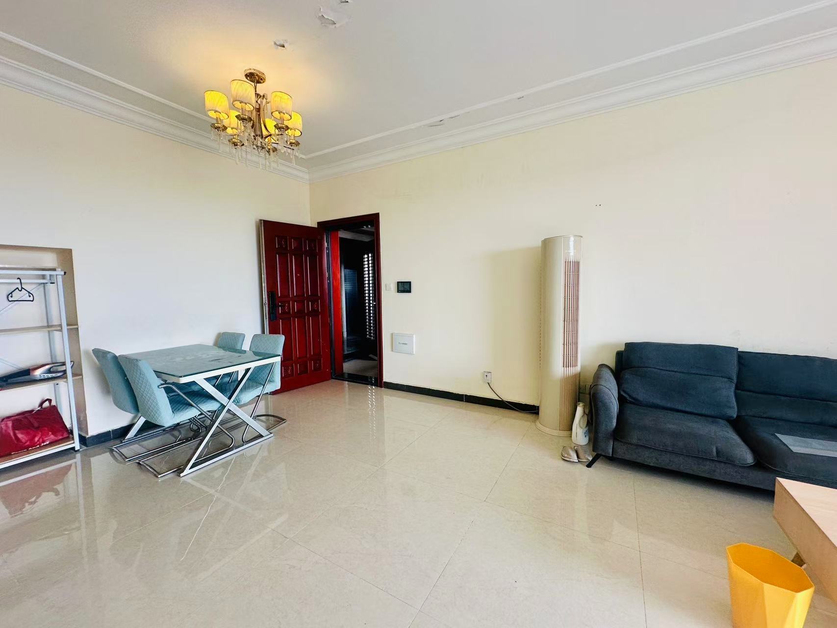 恒大美丽沙天寰湾 2室2厅2卫 245.0万 恒大美丽沙天寰湾 2室2厅2卫 245.0万室内图