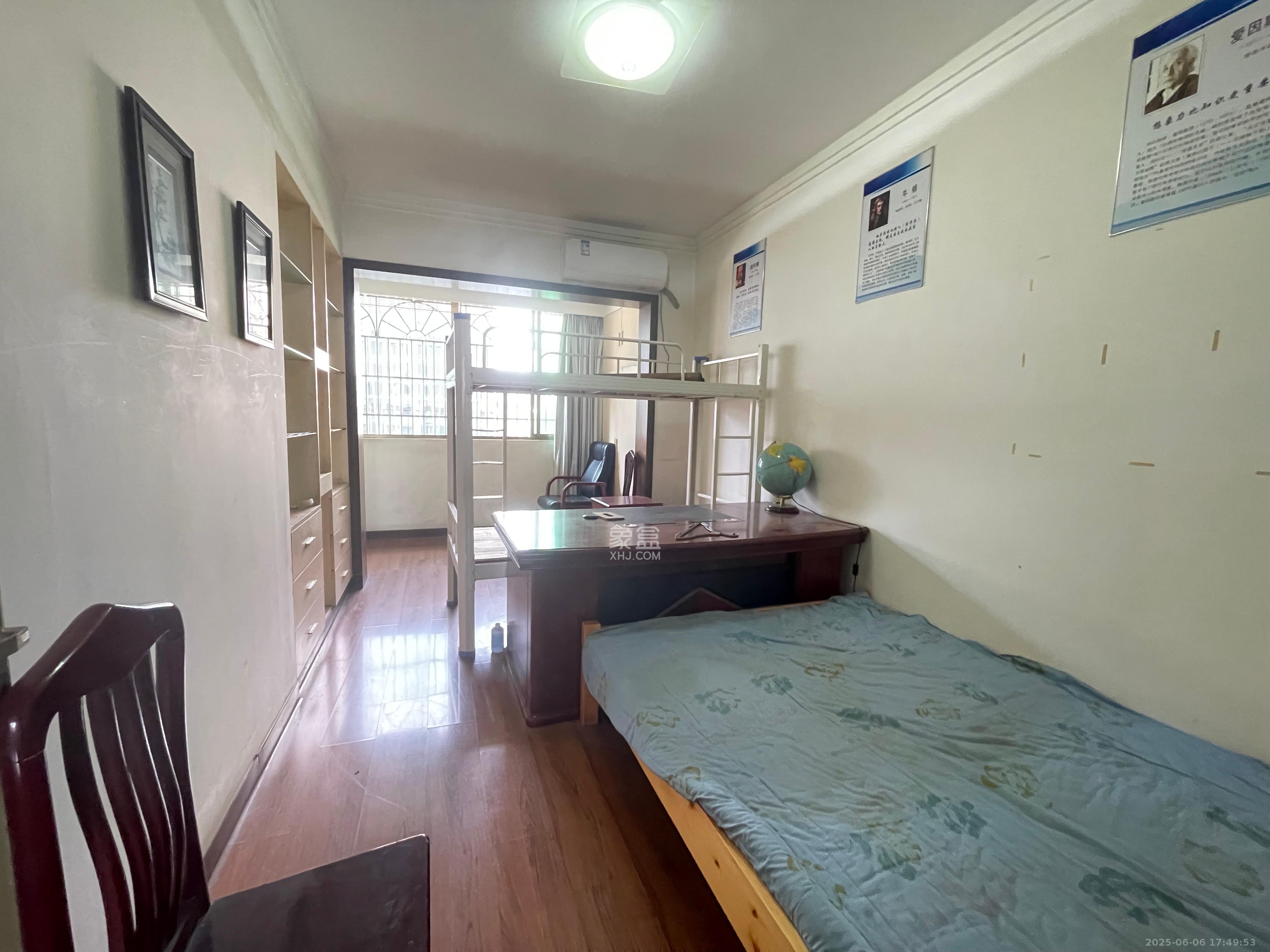 宏轩花苑  3室2厅2卫    2600.0元/月 宏轩花苑  3室2厅2卫    2600.0元/月室内图