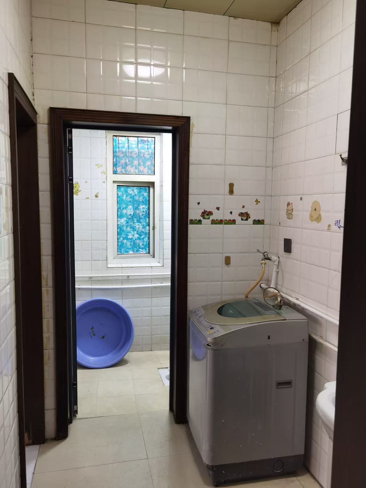 财富地带 3室2厅2卫 2500.0元/月 财富地带 3室2厅2卫 2500.0元/月室内图