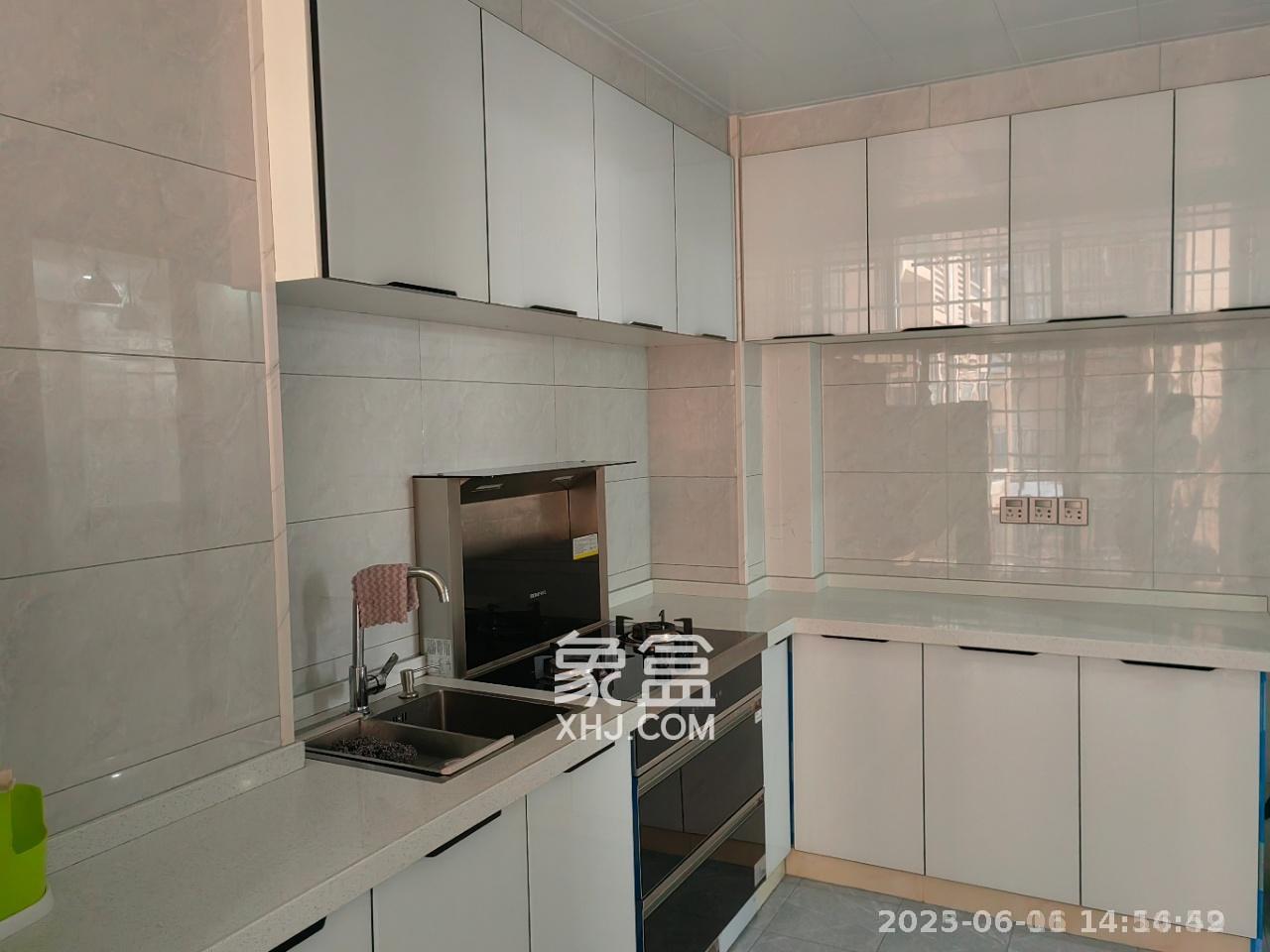 中悦领秀城 2室2厅1卫 1680.0元/月 中悦领秀城 2室2厅1卫 1680.0元/月室内图