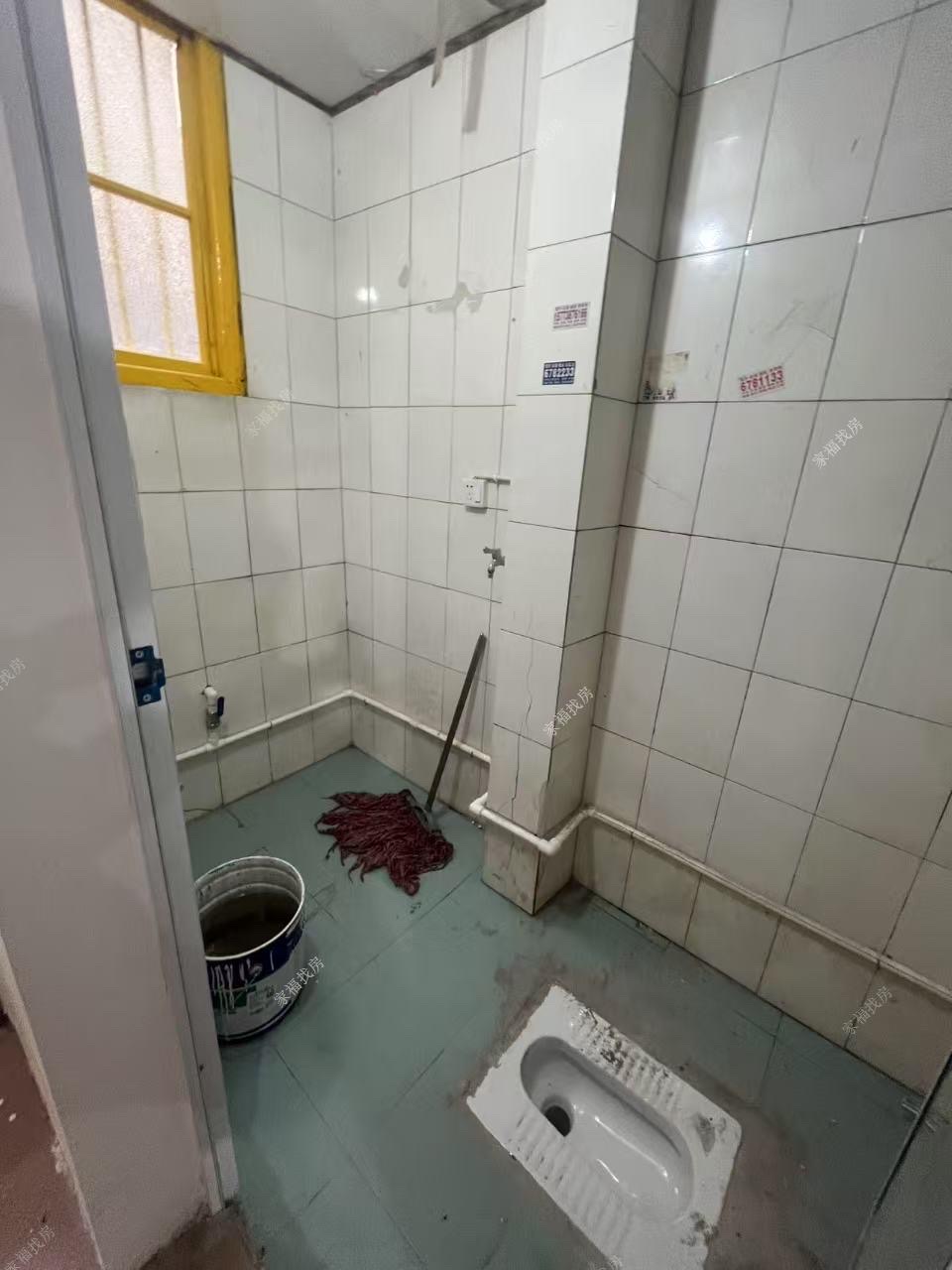 区政府  3室2厅2卫    900.0元/月 区政府  3室2厅2卫    900.0元/月室内图