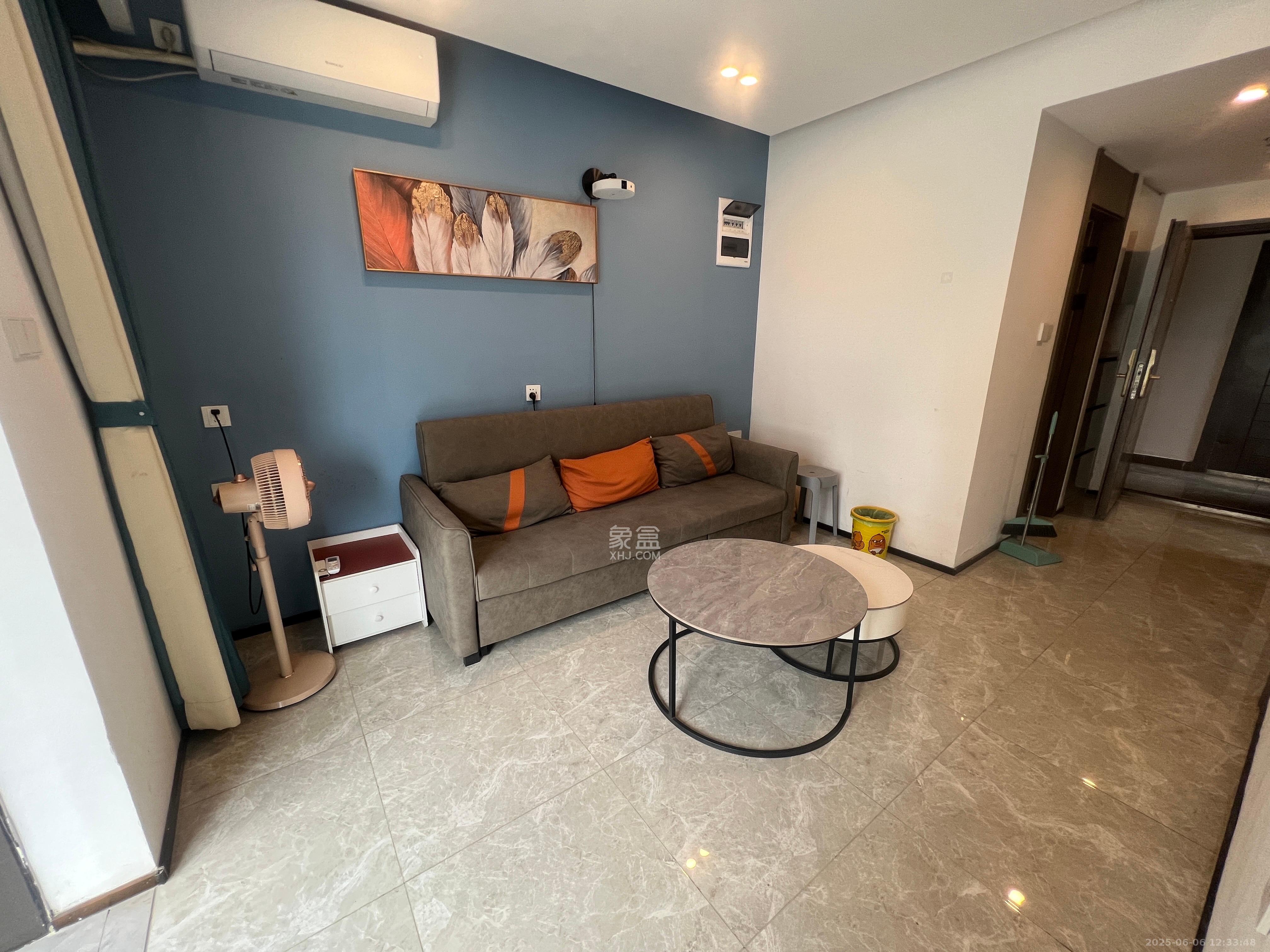 万科金色梦想D区 2室1厅1卫 2600.0元/月 万科金色梦想D区 2室1厅1卫 2600.0元/月室内图