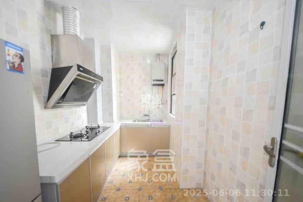 建发中央悦府  3室2厅2卫   3200.00元/月室内图