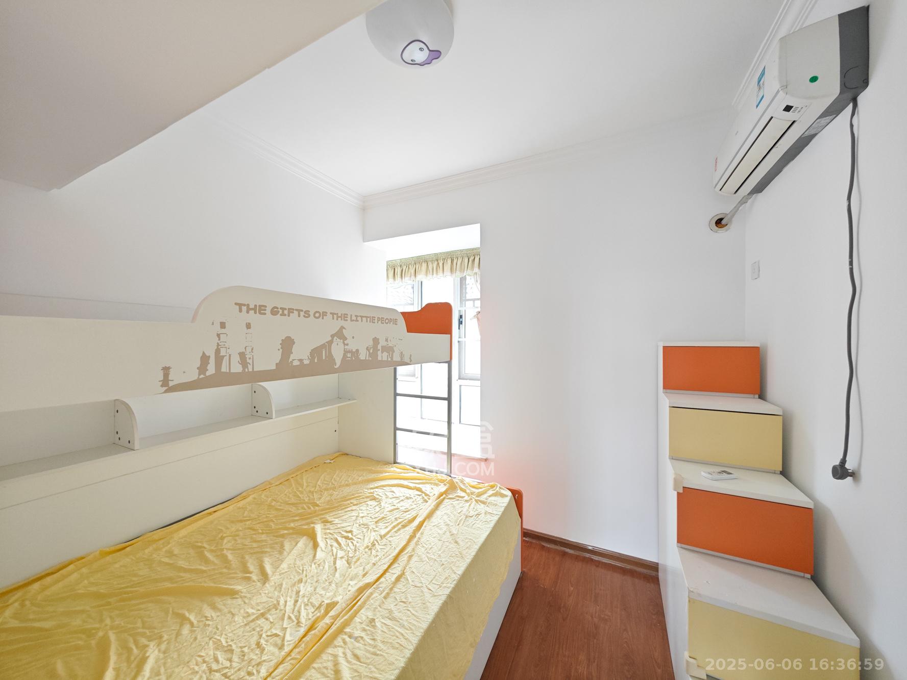 五矿万境水岸一期(万境水岸嘉苑) 3室2厅1卫 96.0万 五矿万境水岸一期(万境水岸嘉苑) 3室2厅1卫 96.0万卧室