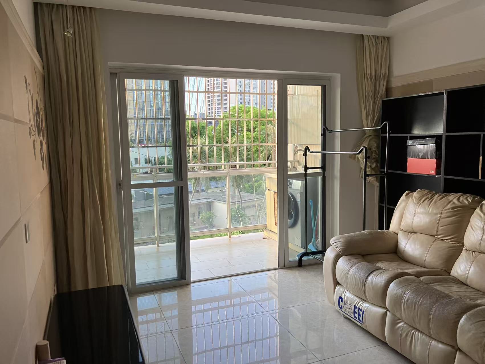 法苑里 3室2厅2卫 3200.0元/月 法苑里 3室2厅2卫 3200.0元/月室内图