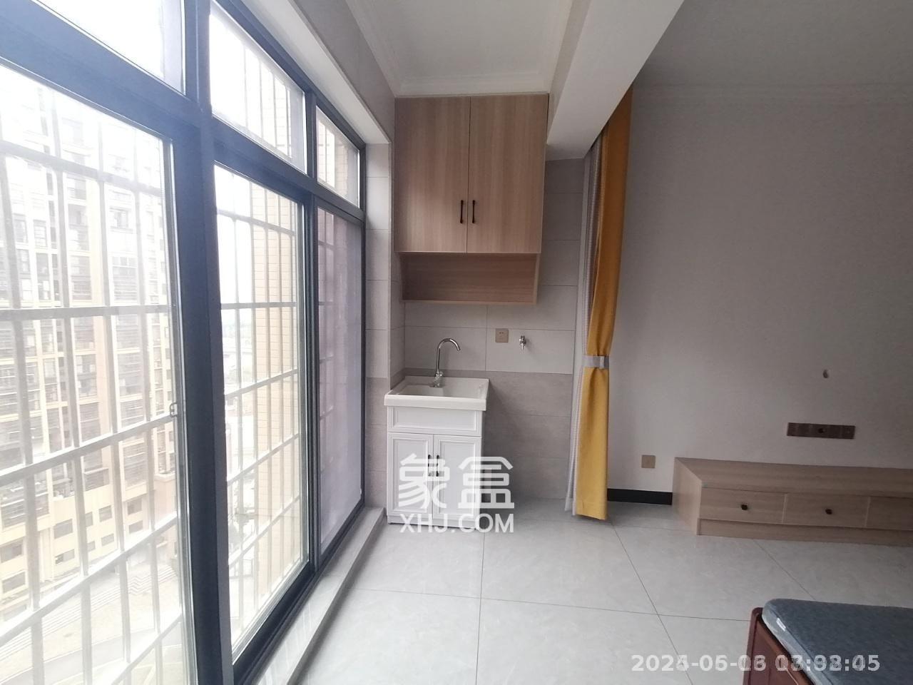 中悦领秀城  3室2厅1卫   1800.00元/月室内图