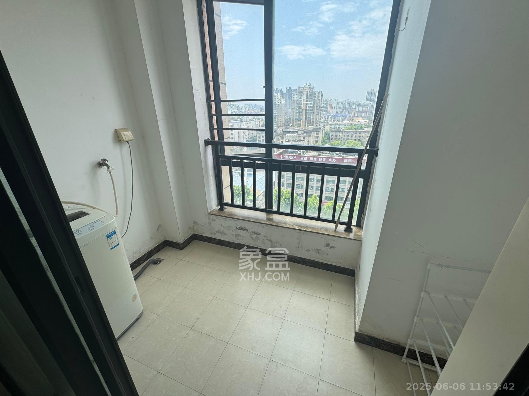 中建木莲工社  1室1厅1卫   1550.00元/月室内图