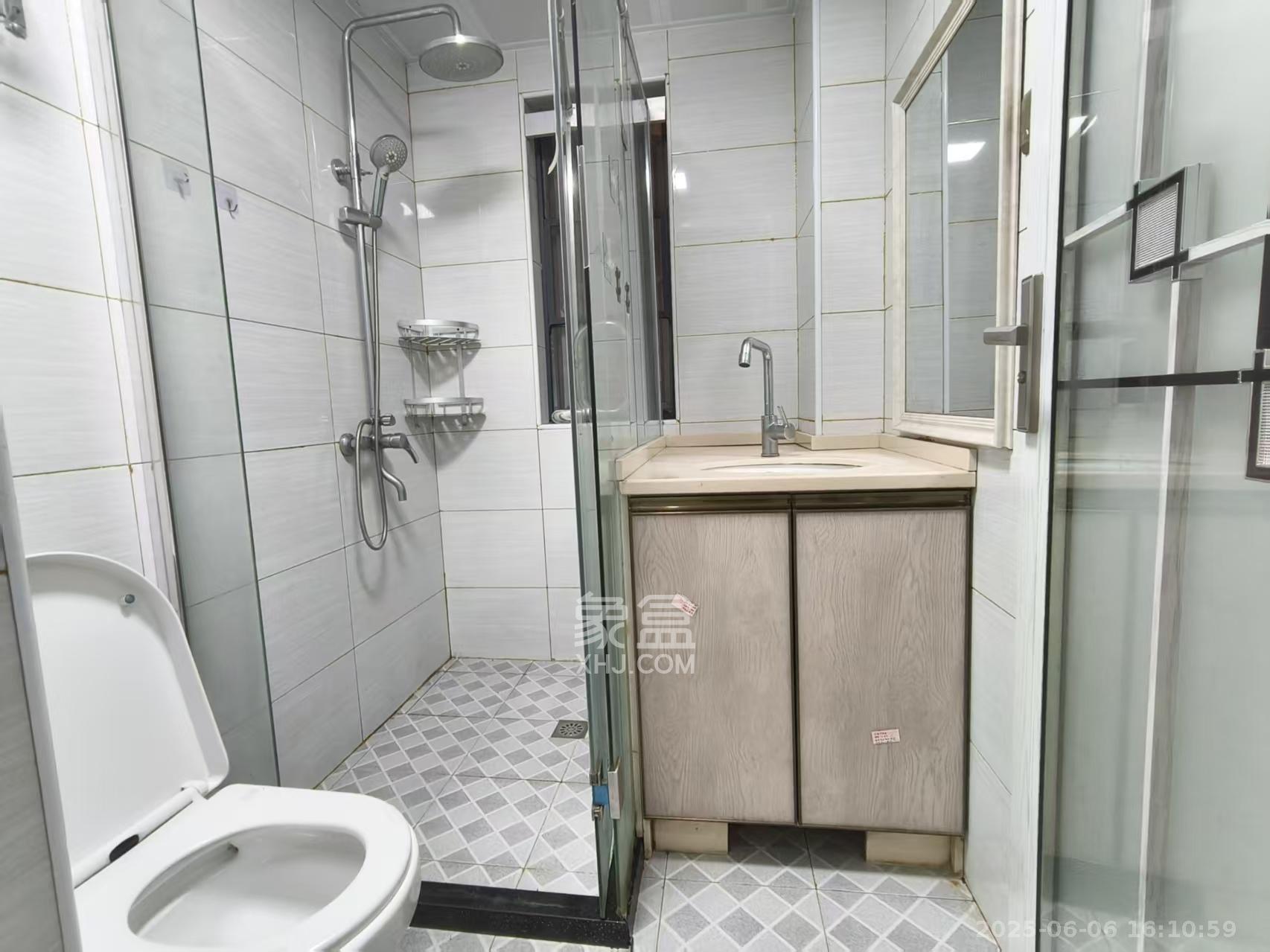 钱隆世家 2室1厅1卫 2100.0元/月 钱隆世家 2室1厅1卫 2100.0元/月室内图