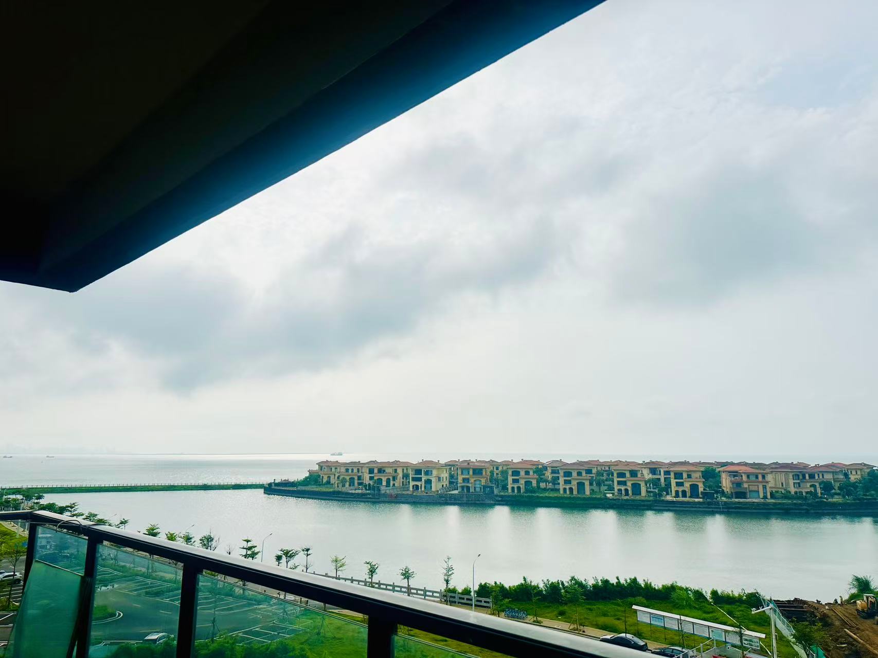 恒大美丽沙天寰湾 2室2厅2卫 245.0万 恒大美丽沙天寰湾 2室2厅2卫 245.0万户型图