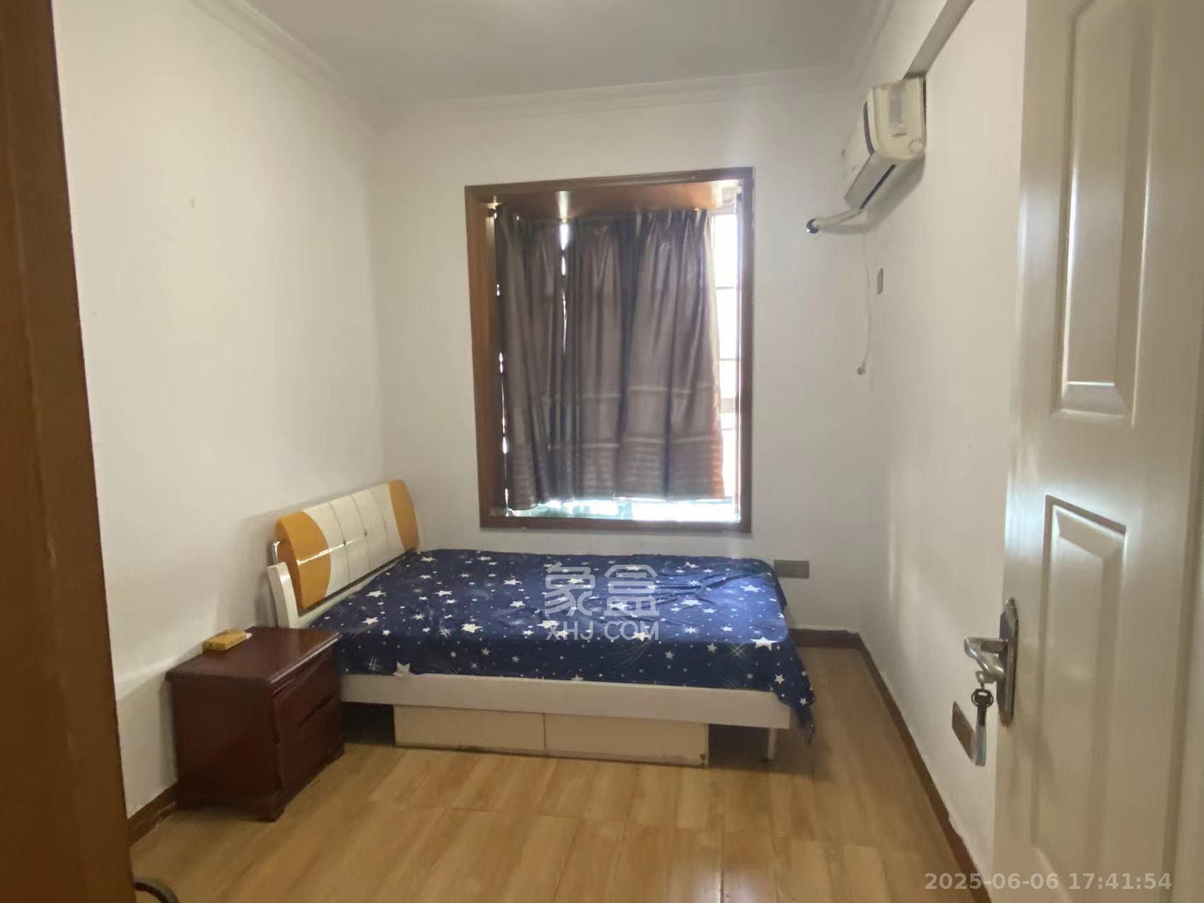 东方新世界 2室2厅1卫 2500.0元/月 东方新世界 2室2厅1卫 2500.0元/月室内图