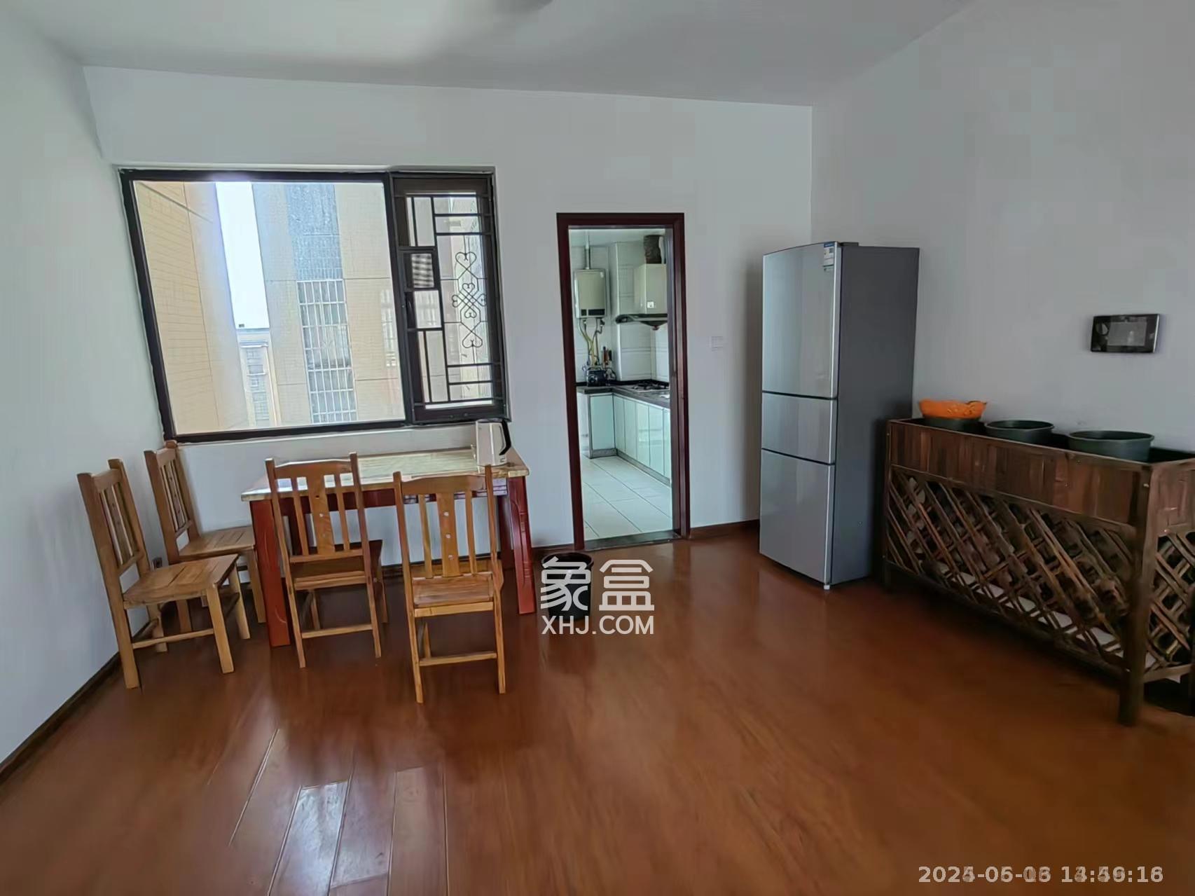 中悦领秀城  3室2厅2卫    1900.0元/月 中悦领秀城  3室2厅2卫    1900.0元/月室内图