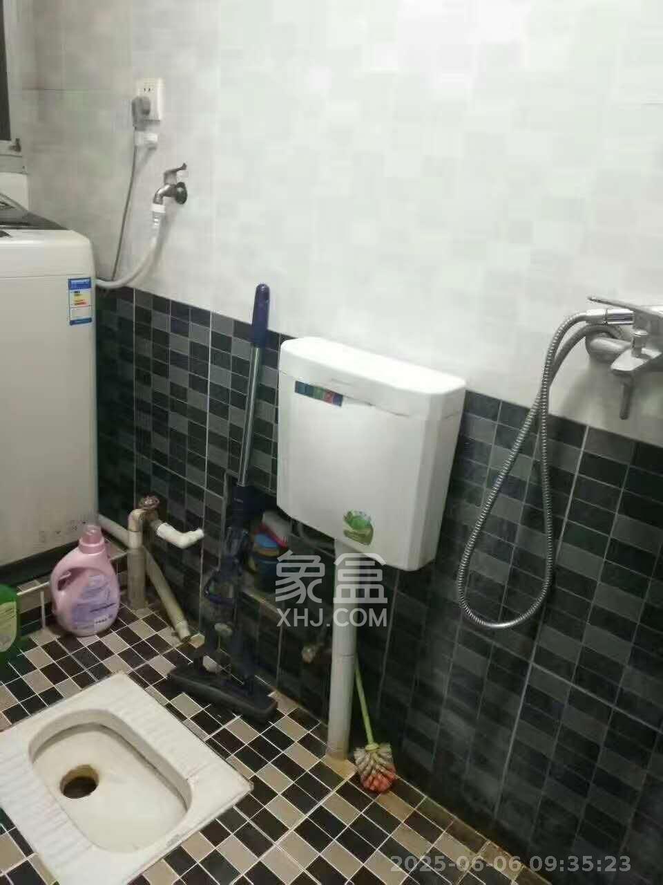 茶山村小区  3室1厅1卫    2400.0元/月室内图