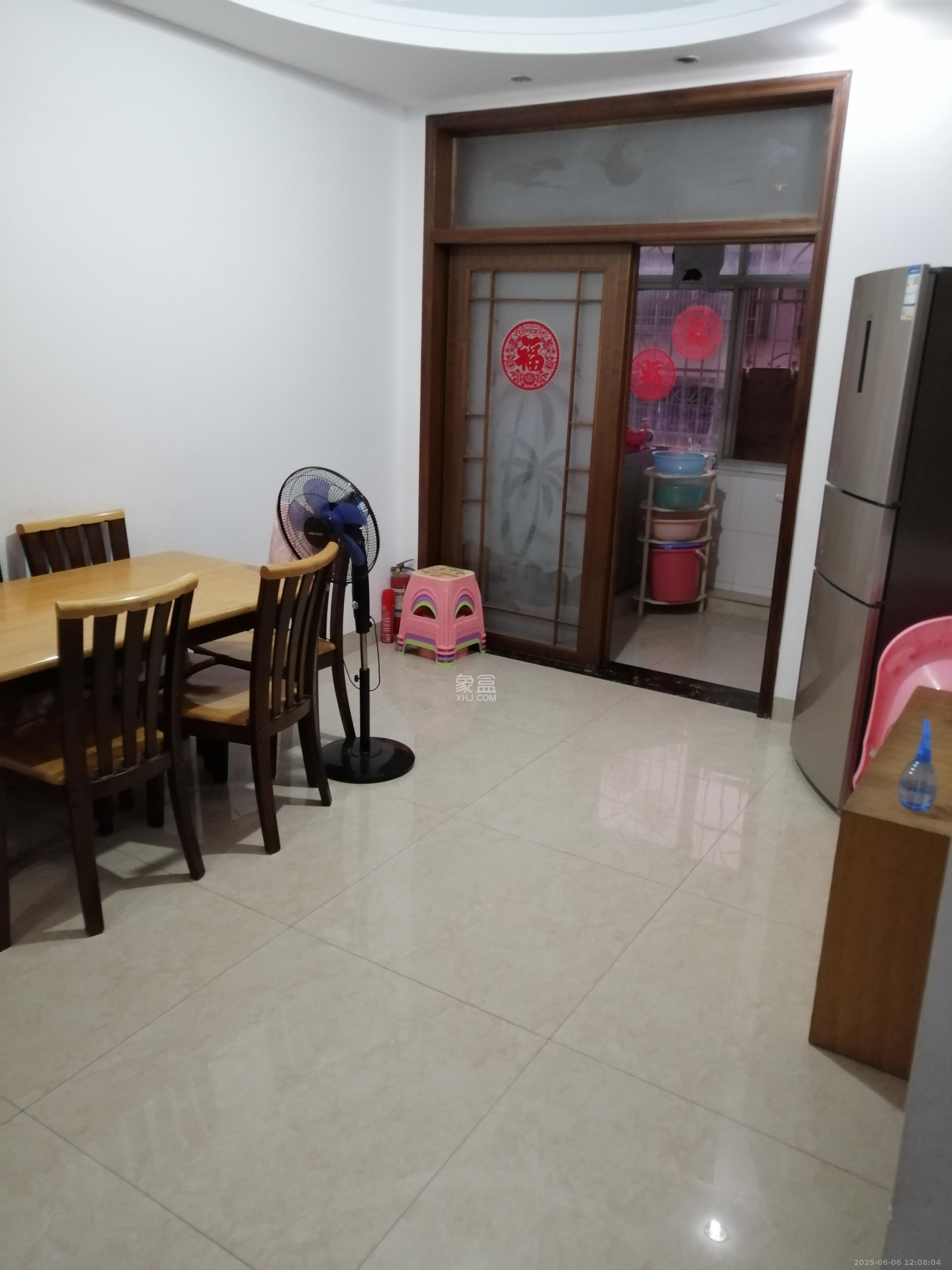 电厂新村  3室2厅2卫   1200.00元/月室内图