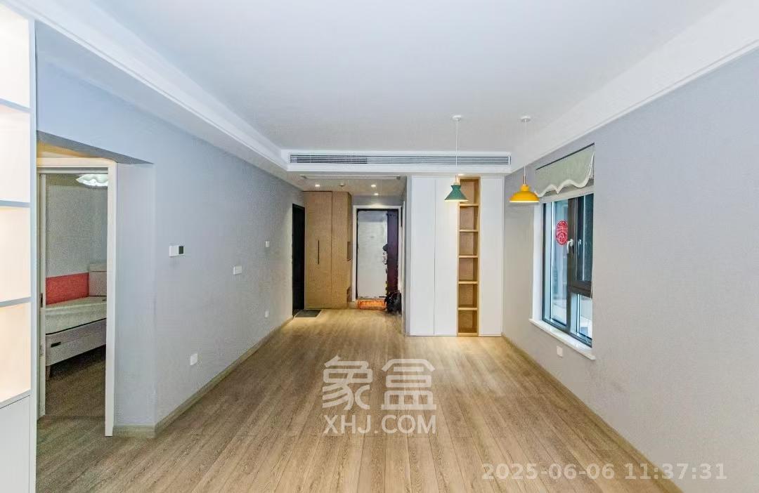 北辰三角洲B2E2区  3室2厅1卫   4900.00元/月室内图