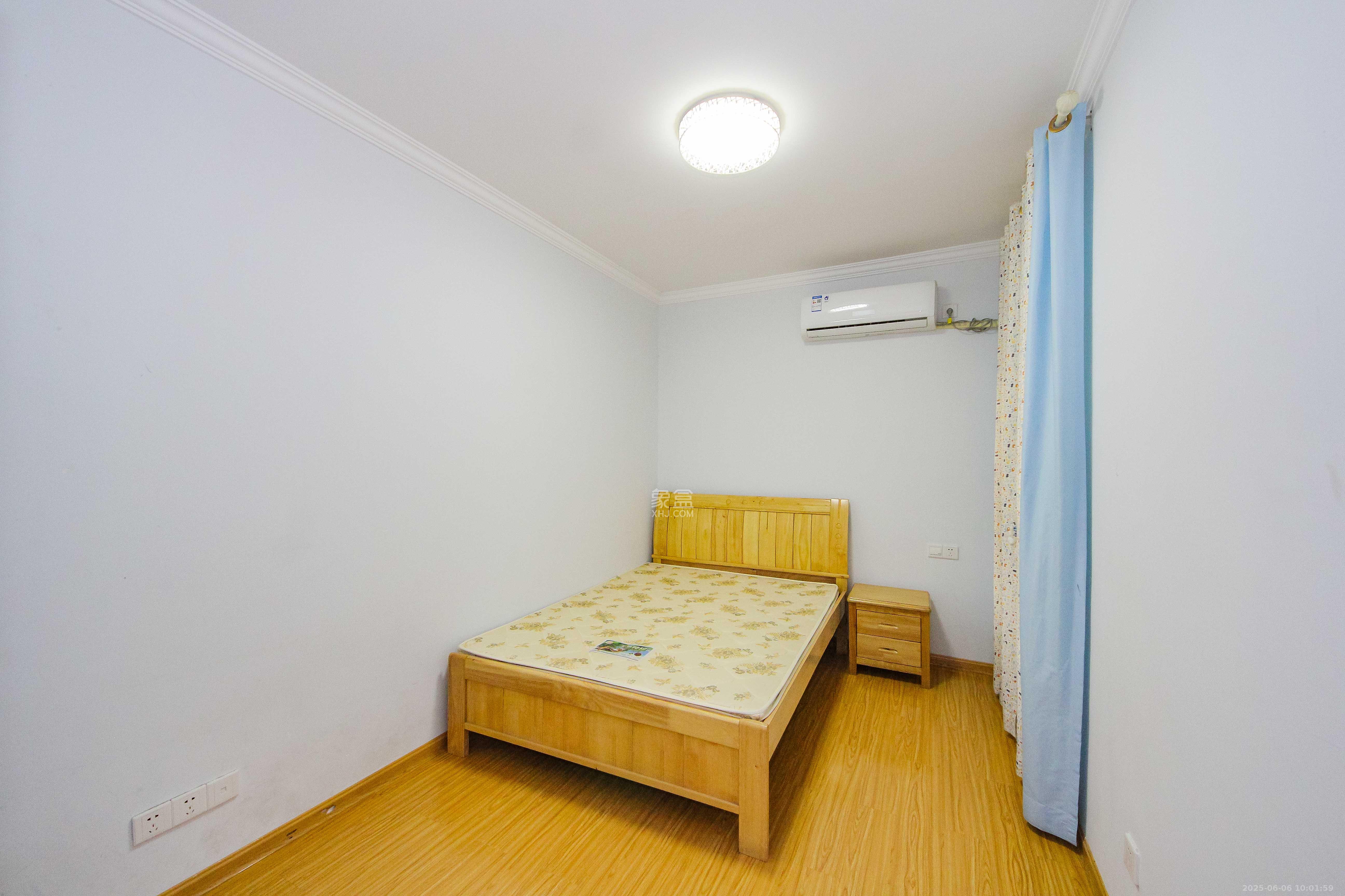 湘熙水郡(观澜海赋家园) 3室2厅1卫 86.0万 湘熙水郡(观澜海赋家园) 3室2厅1卫 86.0万卧室