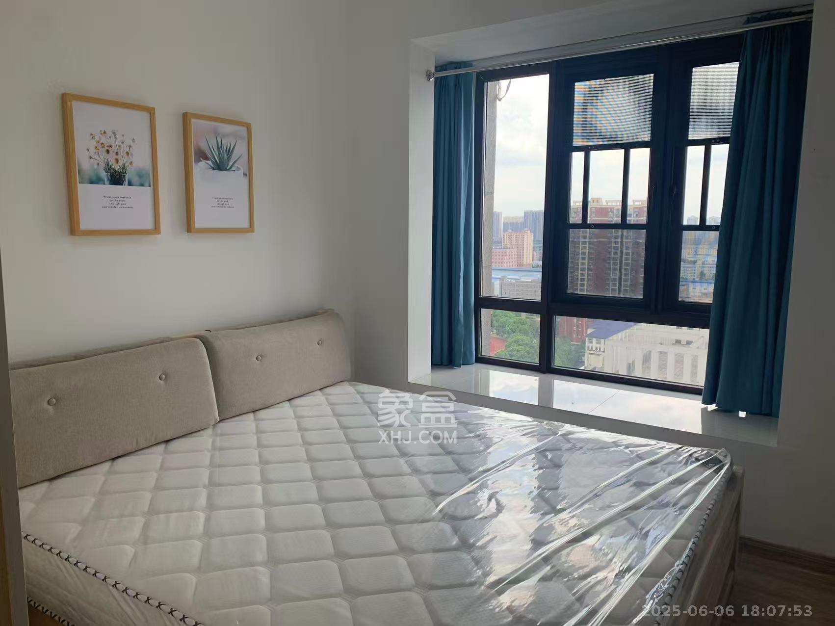 碧桂园星城首府 2室2厅1卫 2400.0元/月 碧桂园星城首府 2室2厅1卫 2400.0元/月室内图