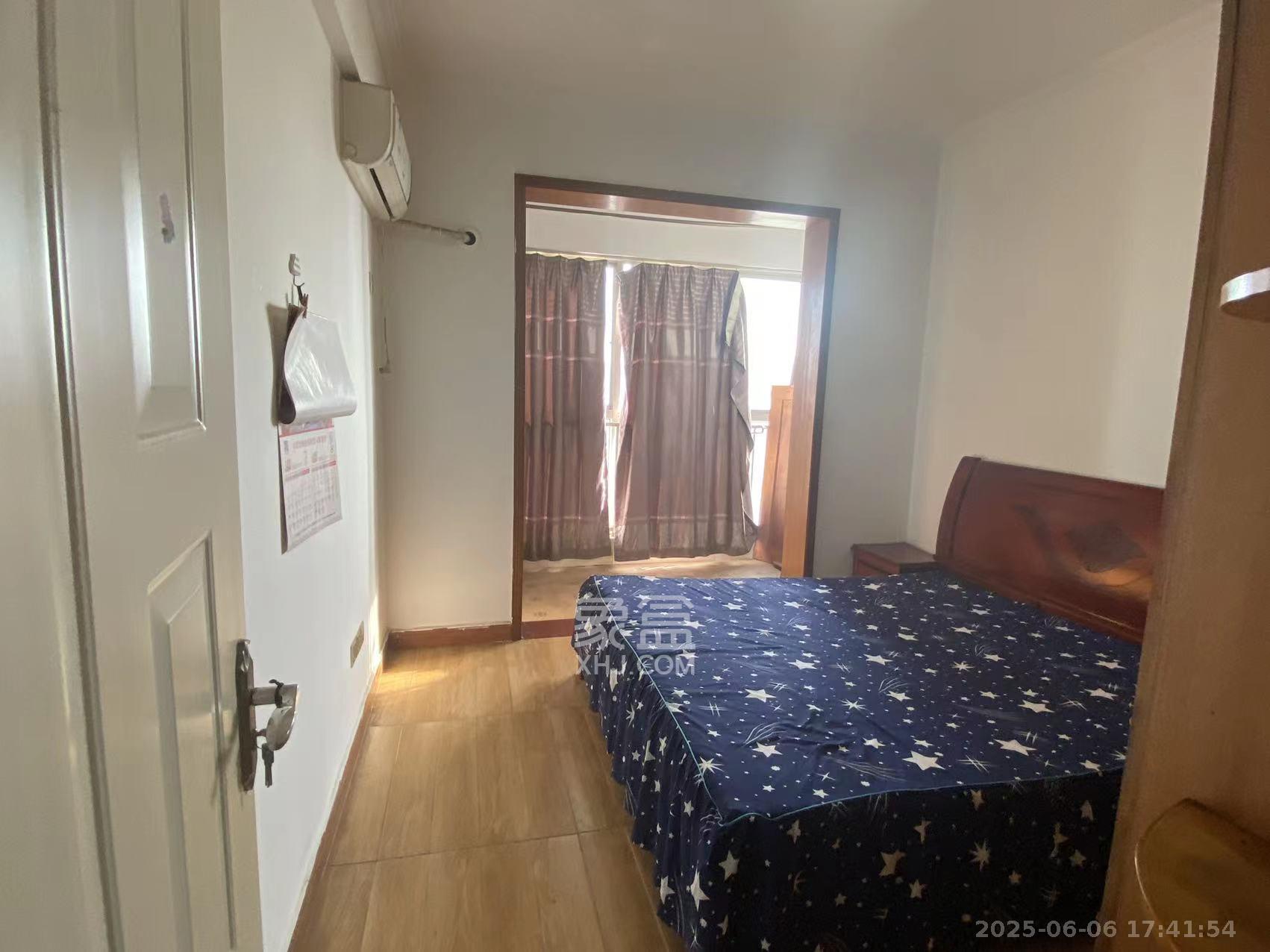 东方新世界 2室2厅1卫 2500.0元/月 东方新世界 2室2厅1卫 2500.0元/月室内图