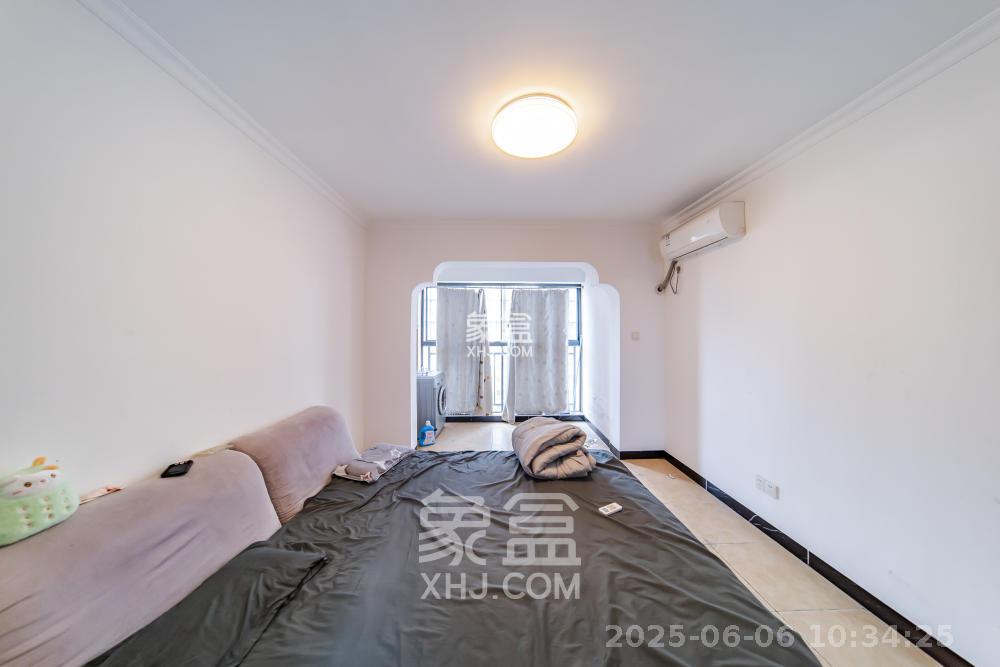 莲香园  2室1厅1卫   1900.00元/月室内图