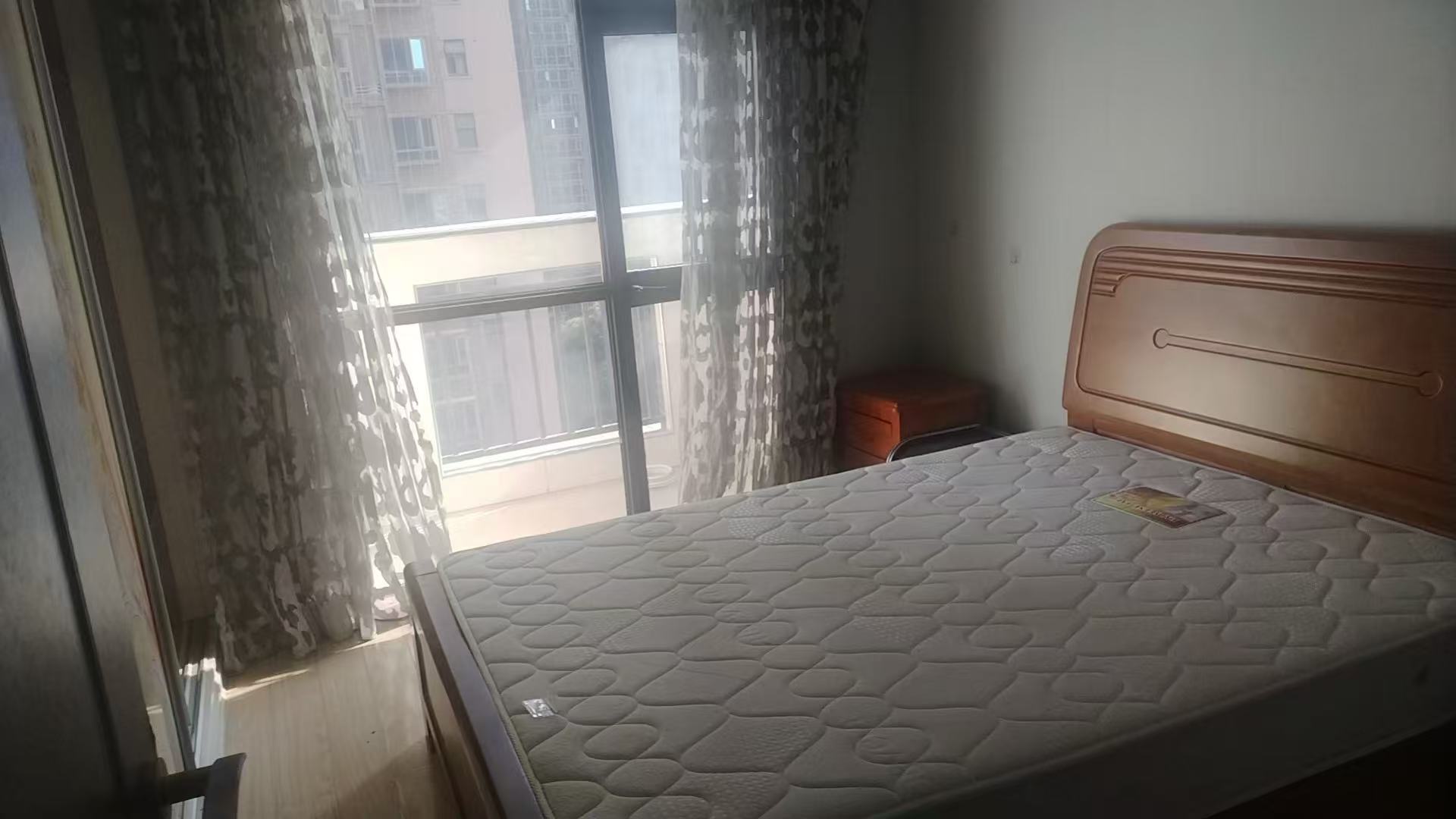 大同芙蓉 2室2厅1卫 1500.0元/月 大同芙蓉 2室2厅1卫 1500.0元/月室内图