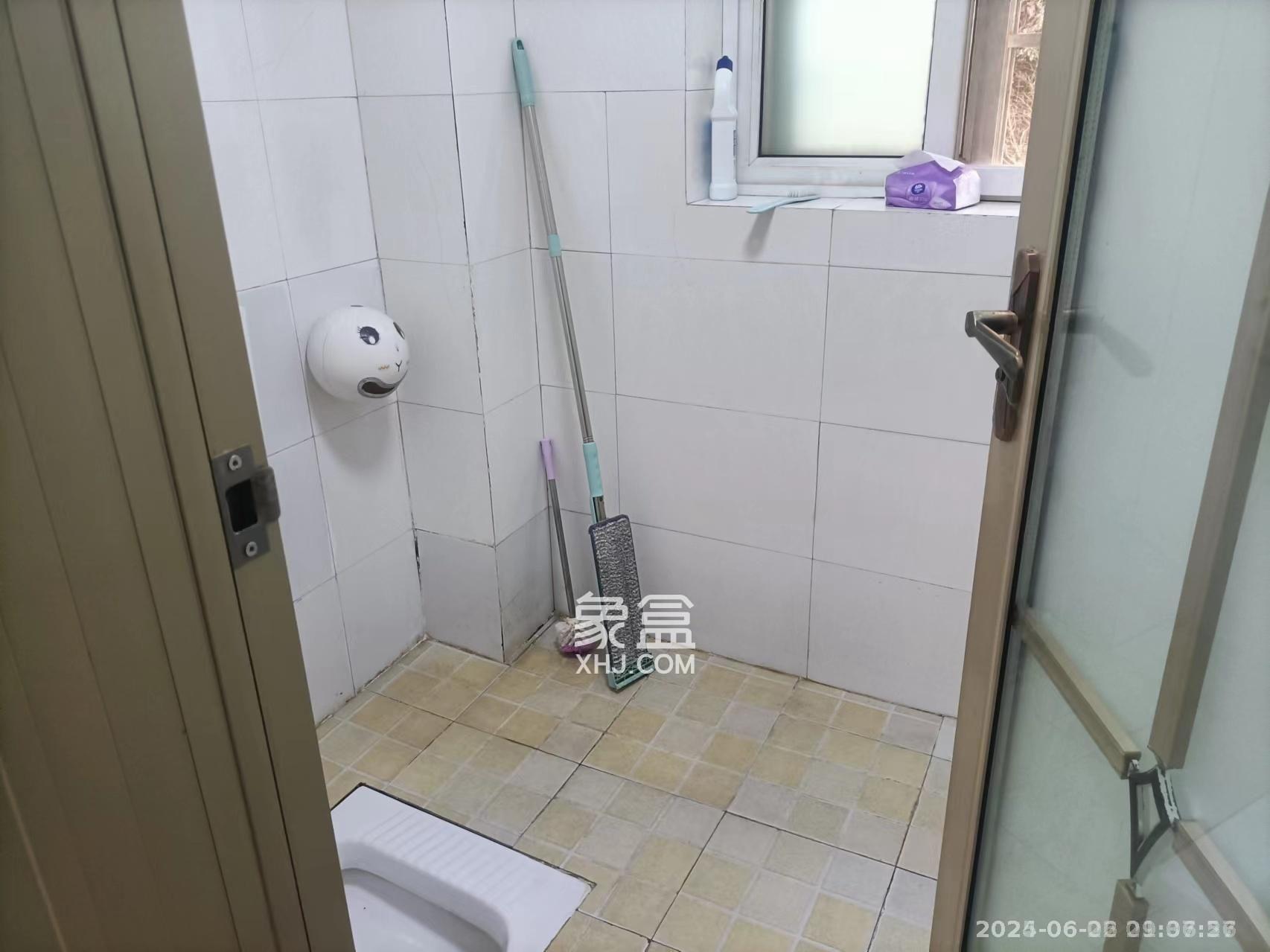 长房西郡  2室2厅1卫   1800.00元/月室内图