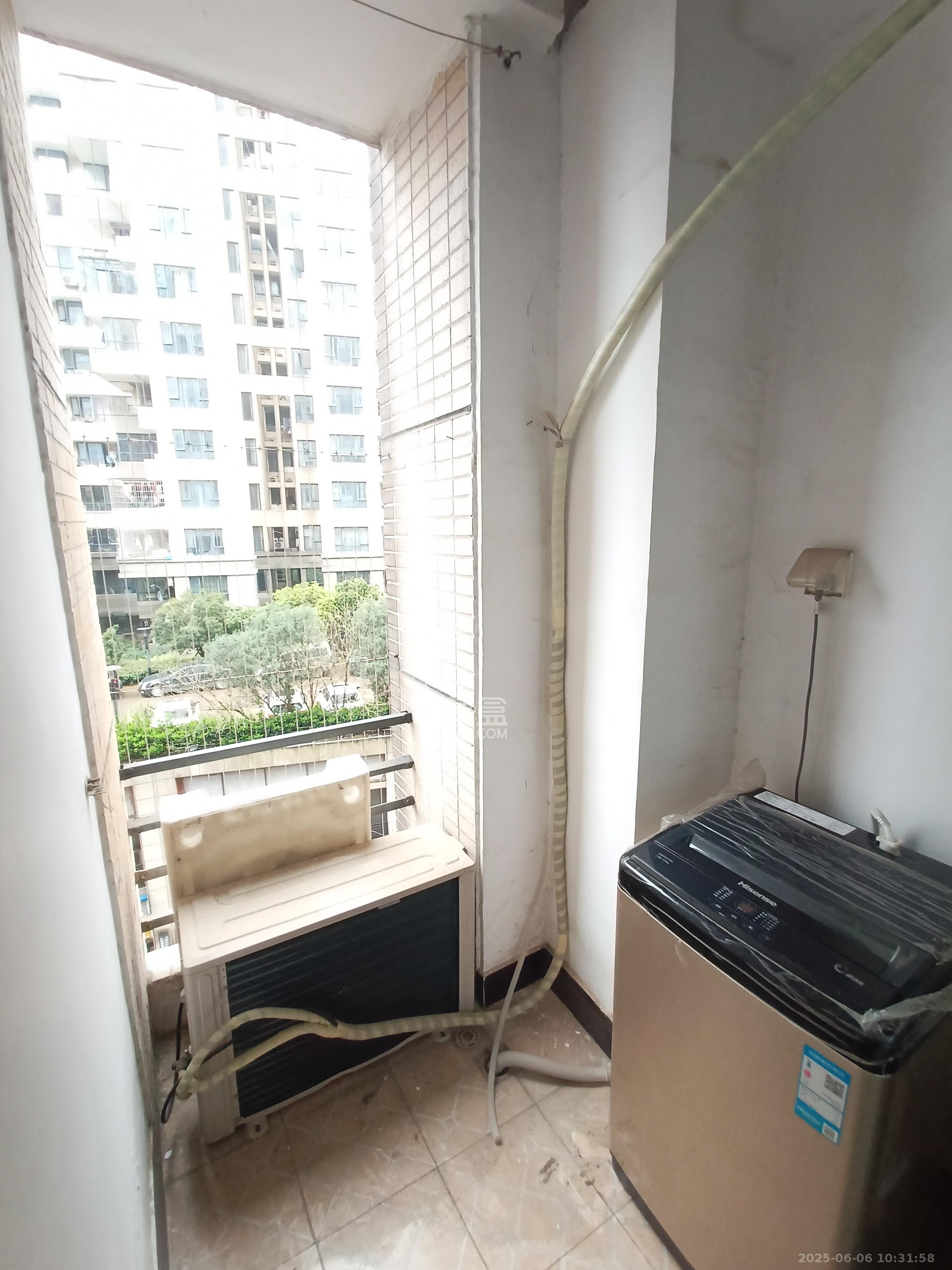 长房时代城 1室1厅1卫 1400.0元/月 长房时代城 1室1厅1卫 1400.0元/月室内图