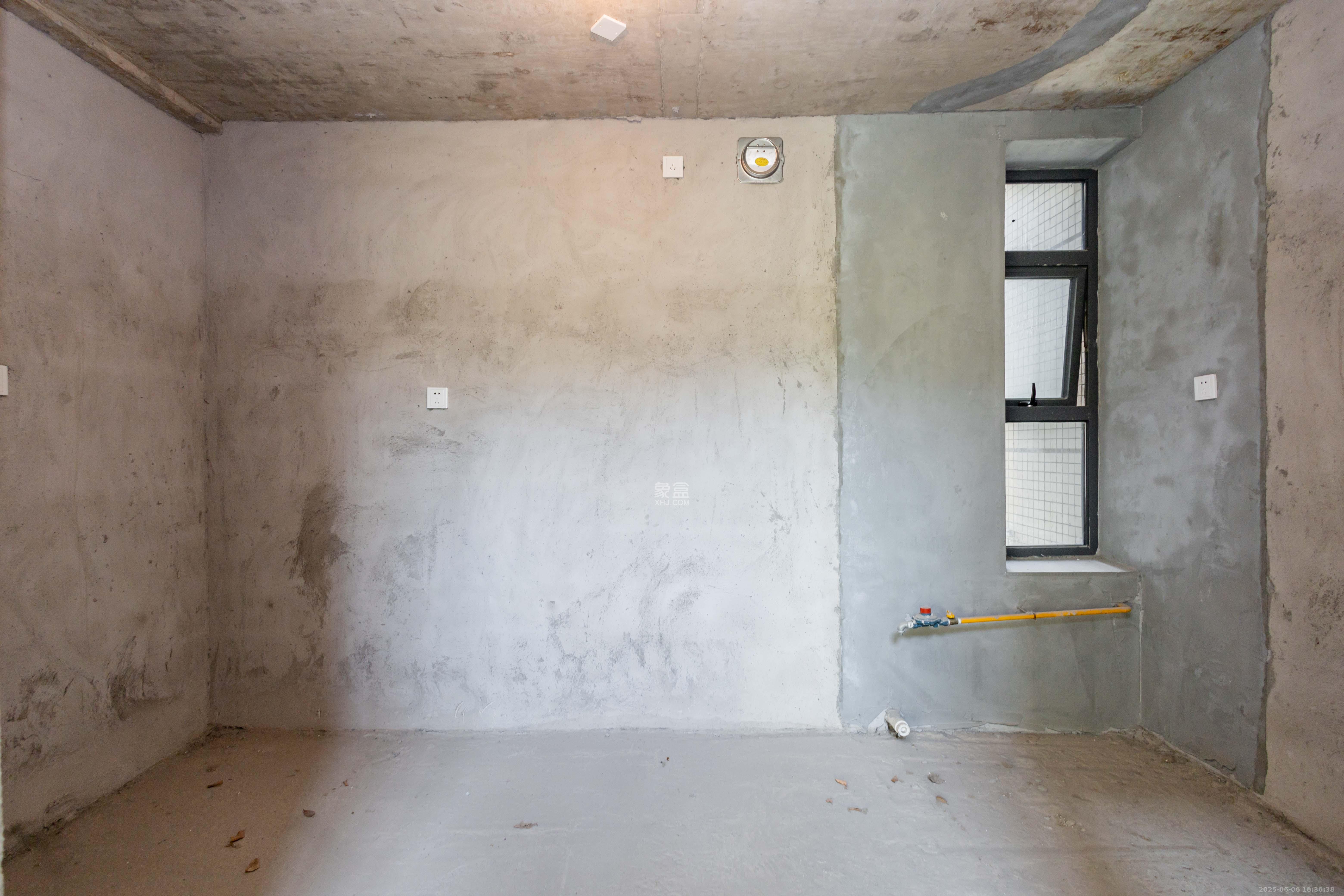 敏捷珑玥府 5室2厅2卫 140.0万 敏捷珑玥府 5室2厅2卫 140.0万厨房