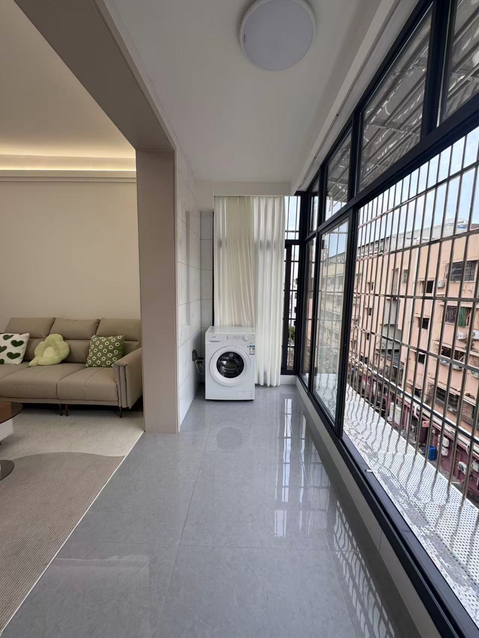 杭州大厦  3室2厅1卫    96.0万 杭州大厦  3室2厅1卫    96.0万室内图