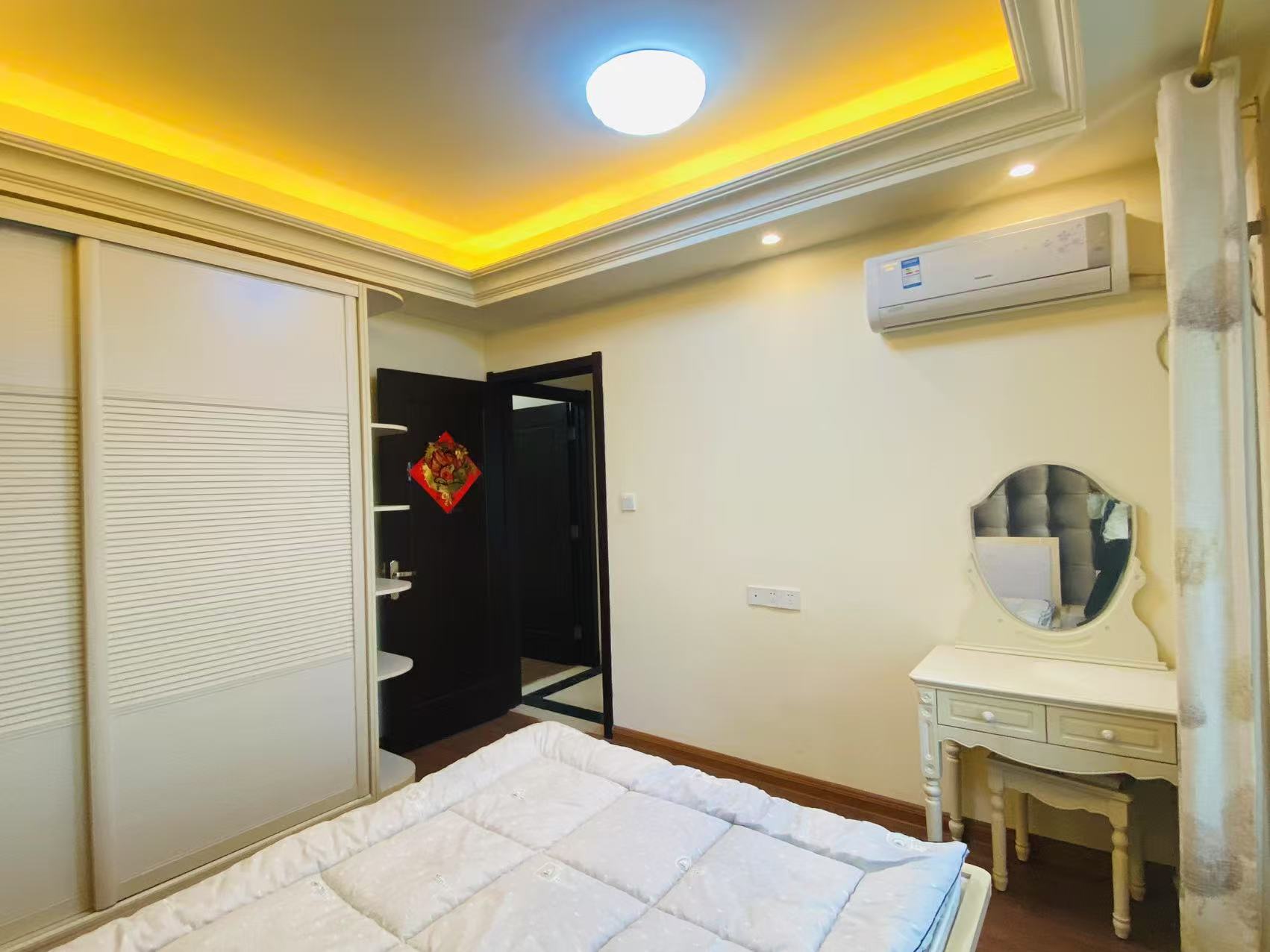 碧桂园 3室2厅1卫 1280.0元/月 碧桂园 3室2厅1卫 1280.0元/月室内图