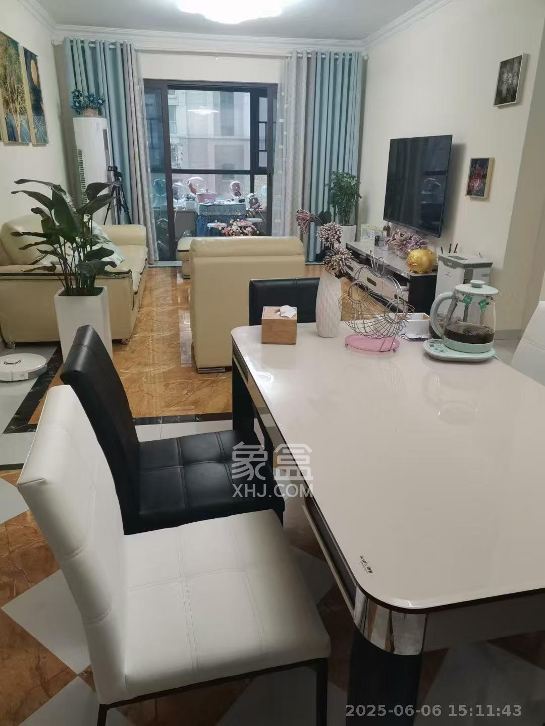 碧桂园公园壹号(凯怡茗苑) 1室0厅0卫 2300.0元/月 碧桂园公园壹号(凯怡茗苑) 1室0厅0卫 2300.0元/月室内图