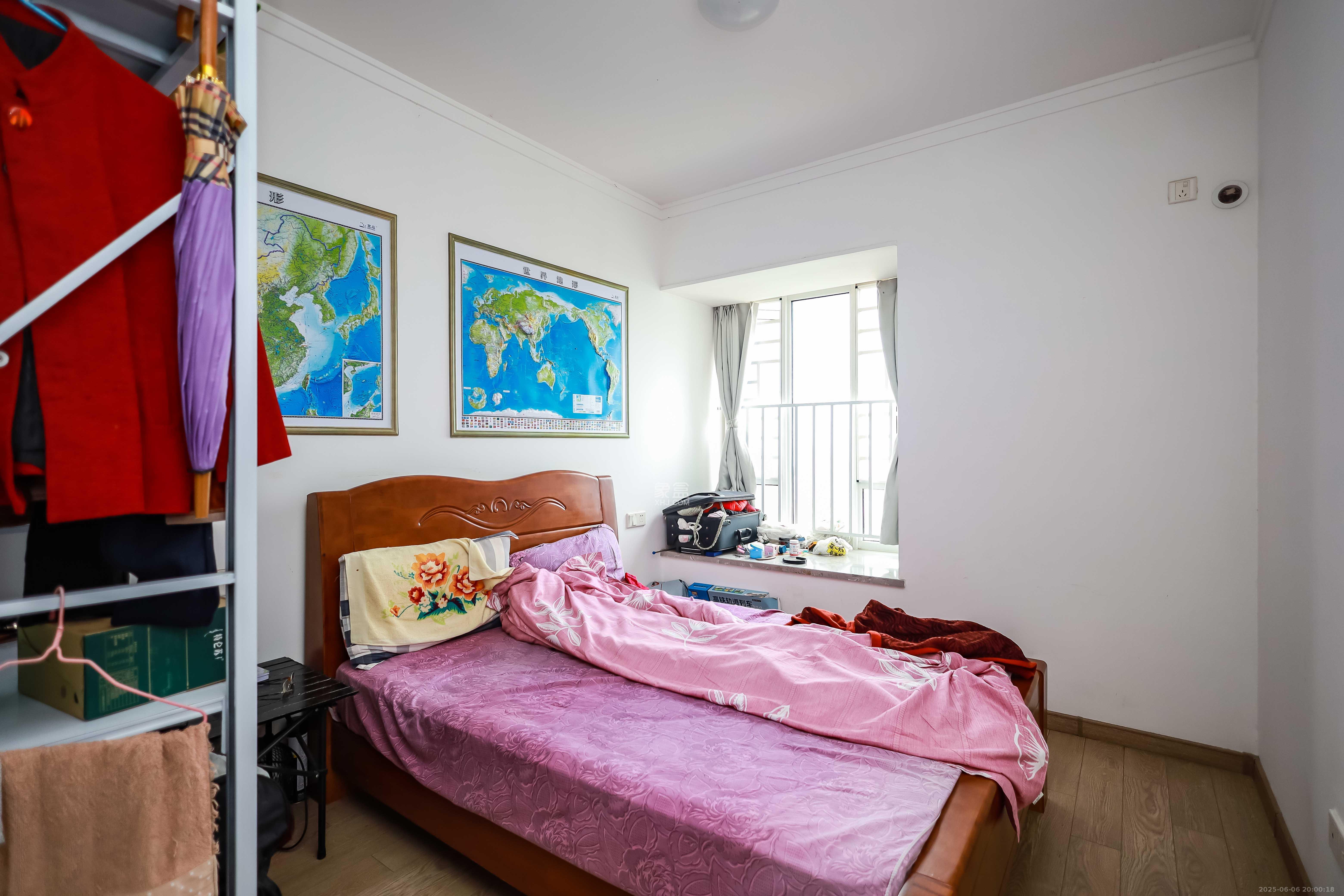 金地中交麓谷香颂(金地中交雅苑) 4室2厅2卫 136.8万 金地中交麓谷香颂(金地中交雅苑) 4室2厅2卫 136.8万卧室