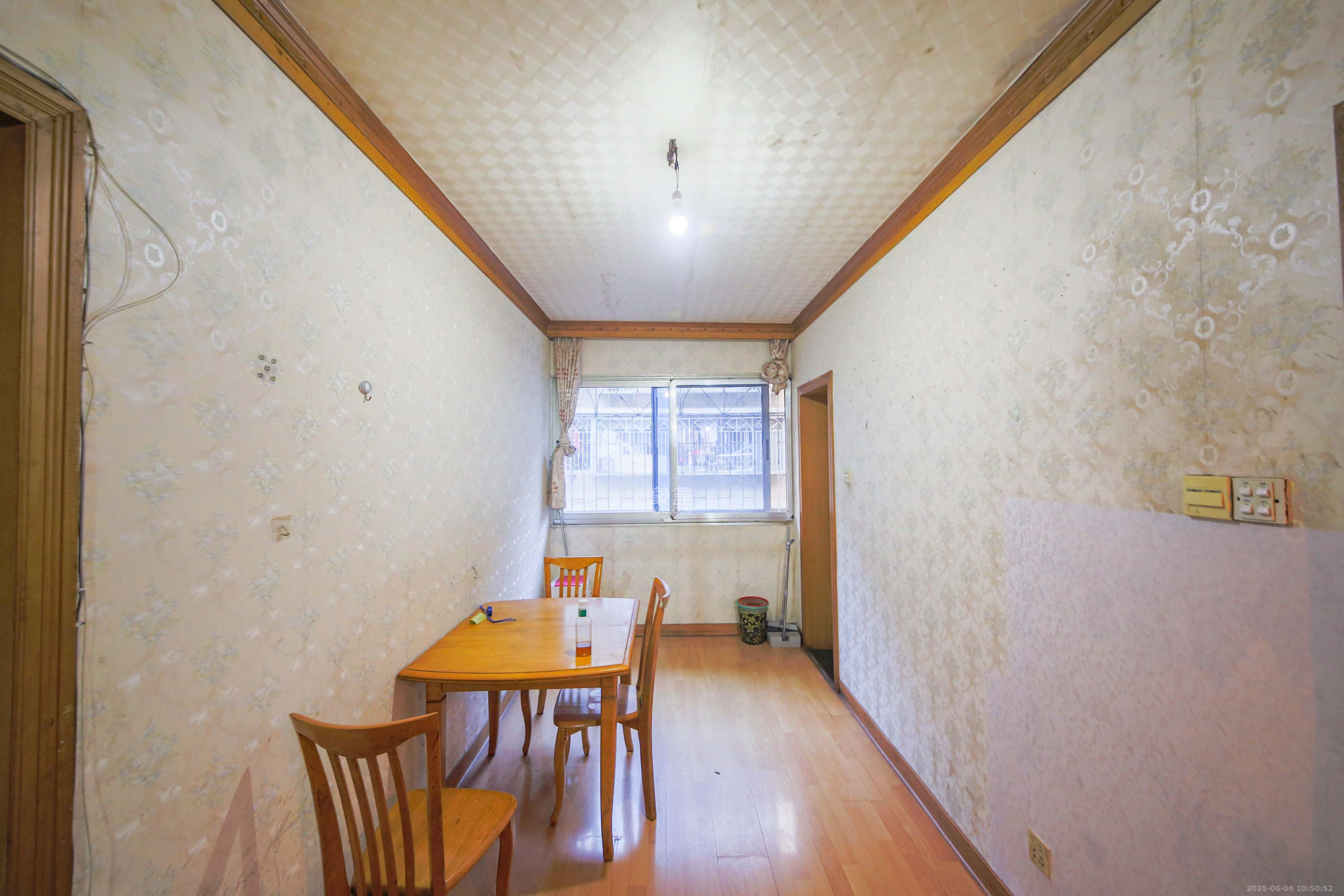 南大桥安居城（百姓市场）  2室2厅1卫   1500.00元/月室内图