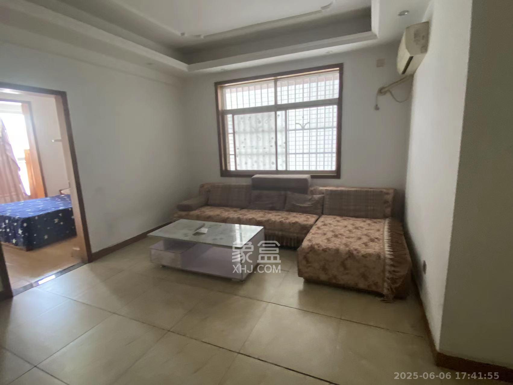 东方新世界 2室2厅1卫 2500.0元/月 东方新世界 2室2厅1卫 2500.0元/月室内图