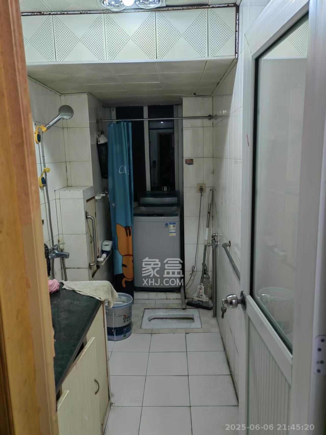 长勘小区 2室1厅1卫 2300.0元/月 长勘小区 2室1厅1卫 2300.0元/月室内图