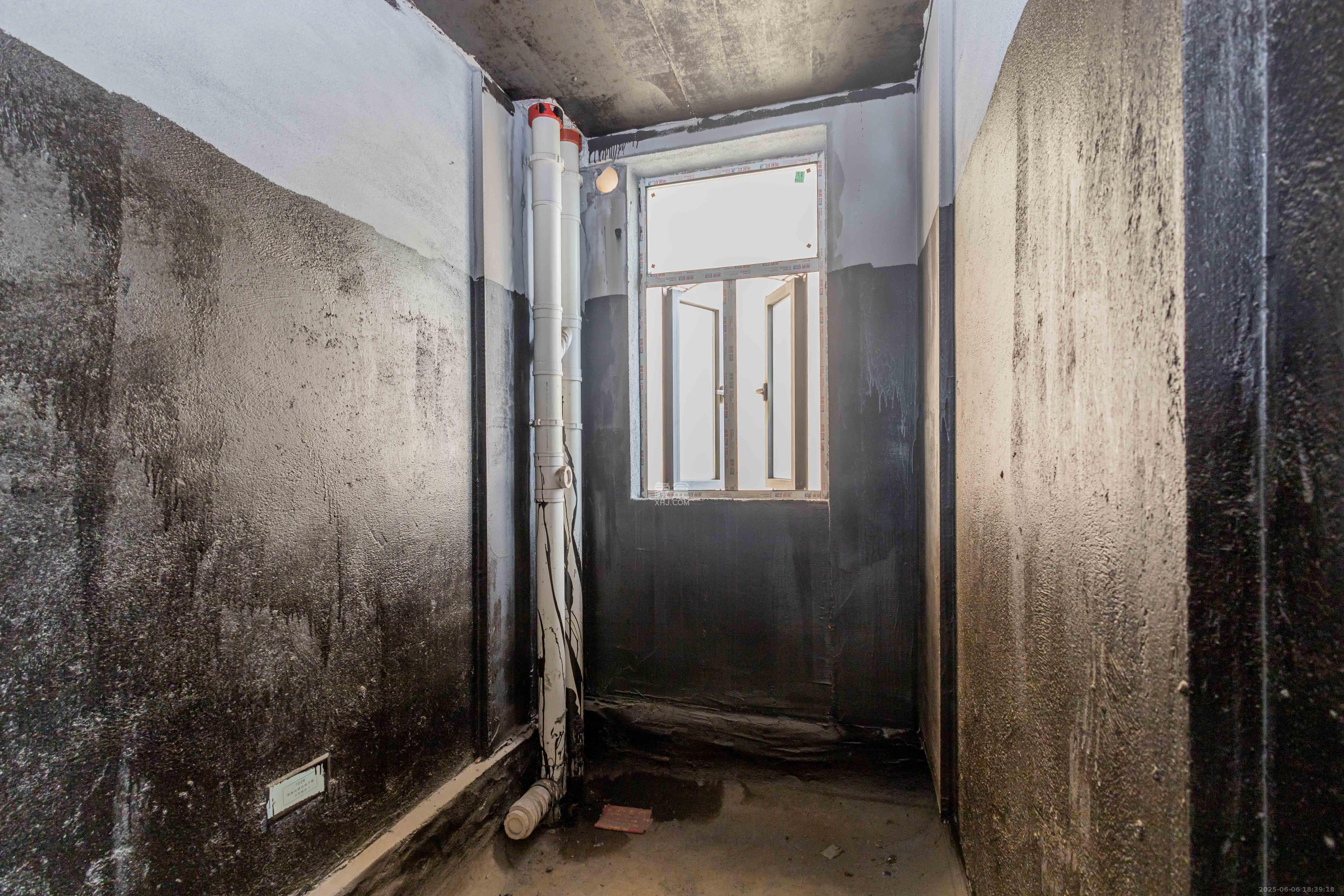 财汇新天地(财汇商务广场) 1室0厅0卫 61.8万 财汇新天地(财汇商务广场) 1室0厅0卫 61.8万卫生间