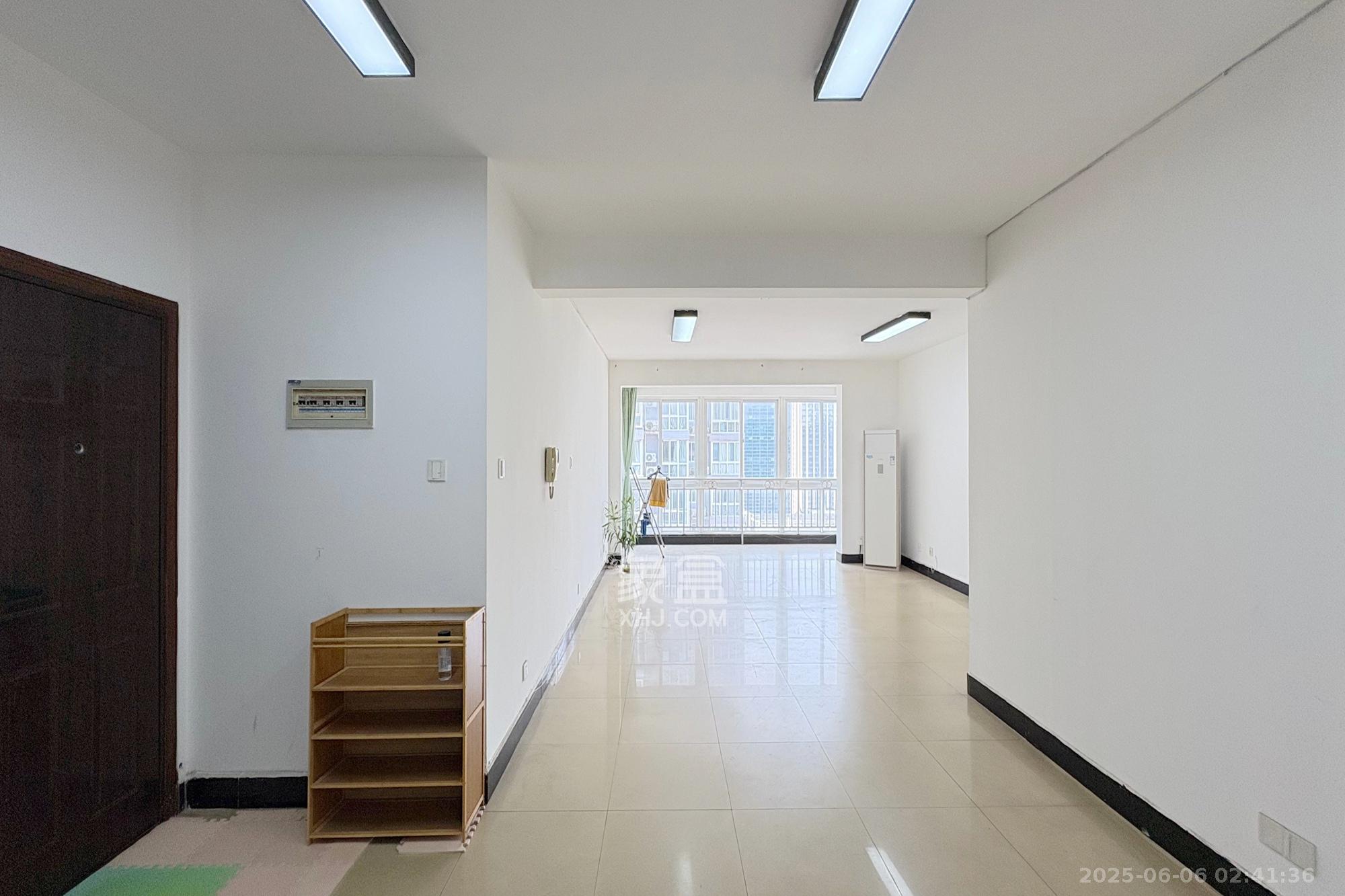 五一华府 4室2厅2卫 168.0万 五一华府 4室2厅2卫 168.0万其他