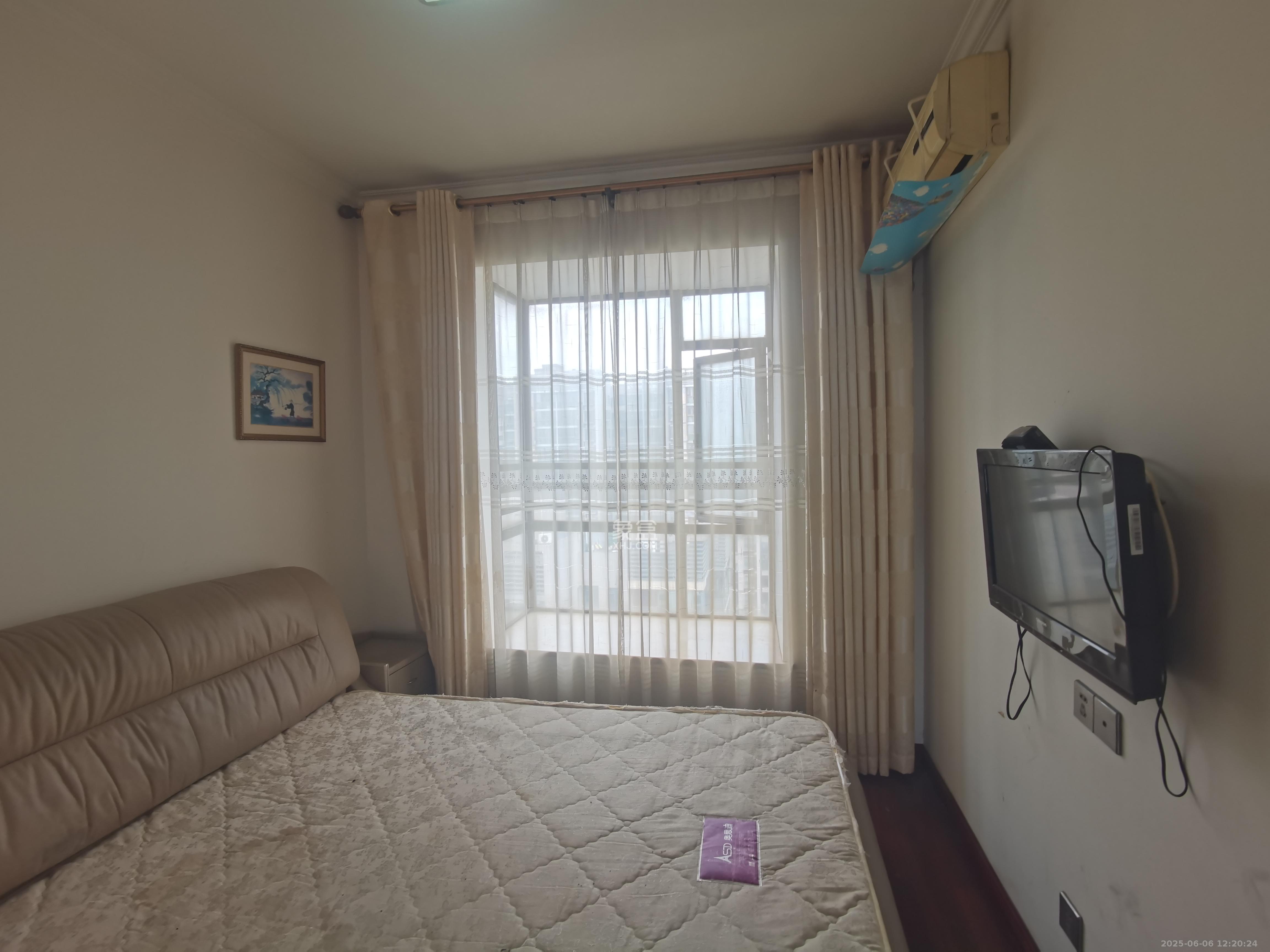 星城映象 3室2厅1卫 2300.0元/月 星城映象 3室2厅1卫 2300.0元/月室内图