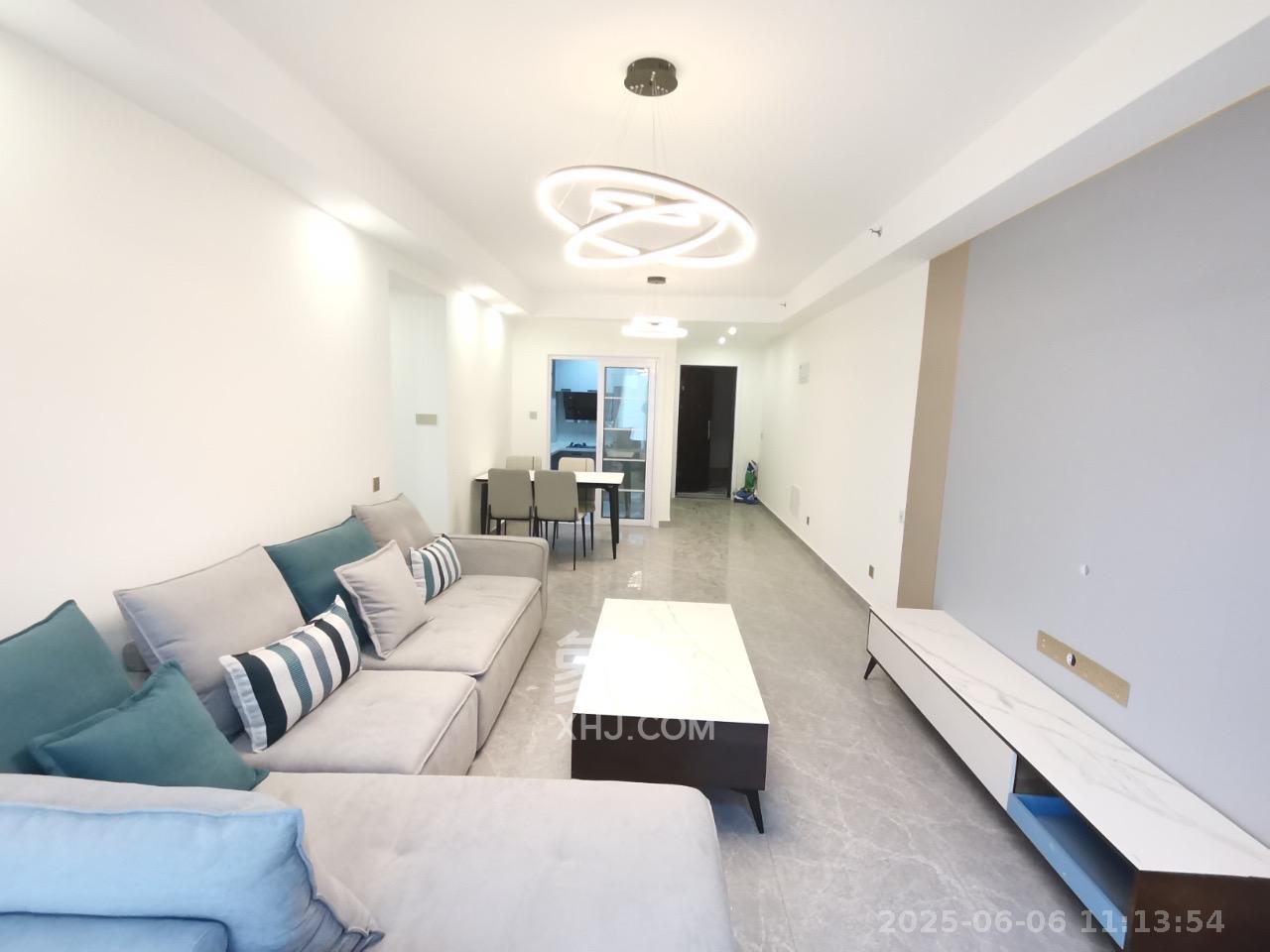 南山梅溪一方 3室2厅2卫 3200.0元/月 南山梅溪一方 3室2厅2卫 3200.0元/月室内图