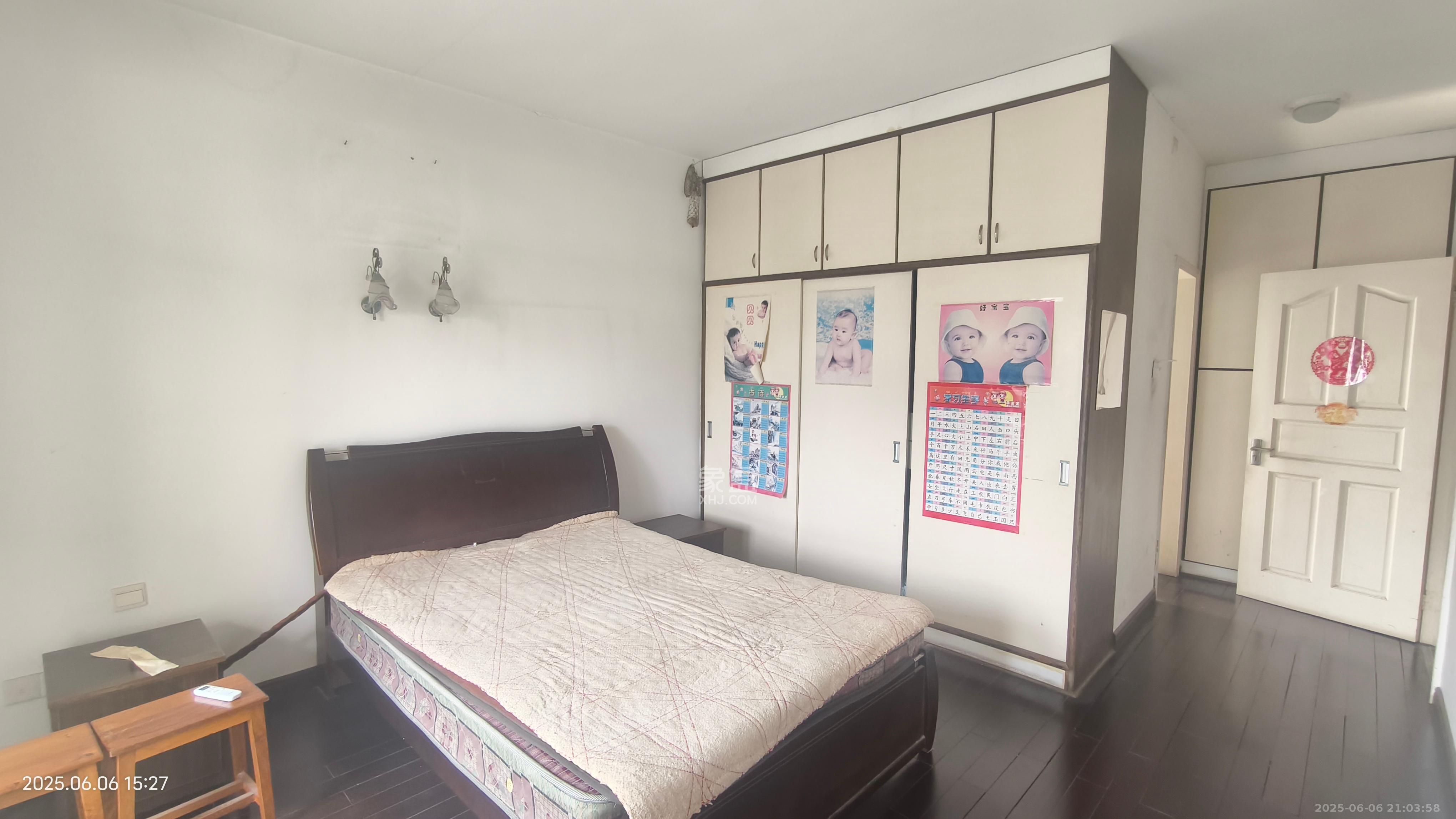 金科园 4室2厅2卫 3000.0元/月 金科园 4室2厅2卫 3000.0元/月室内图