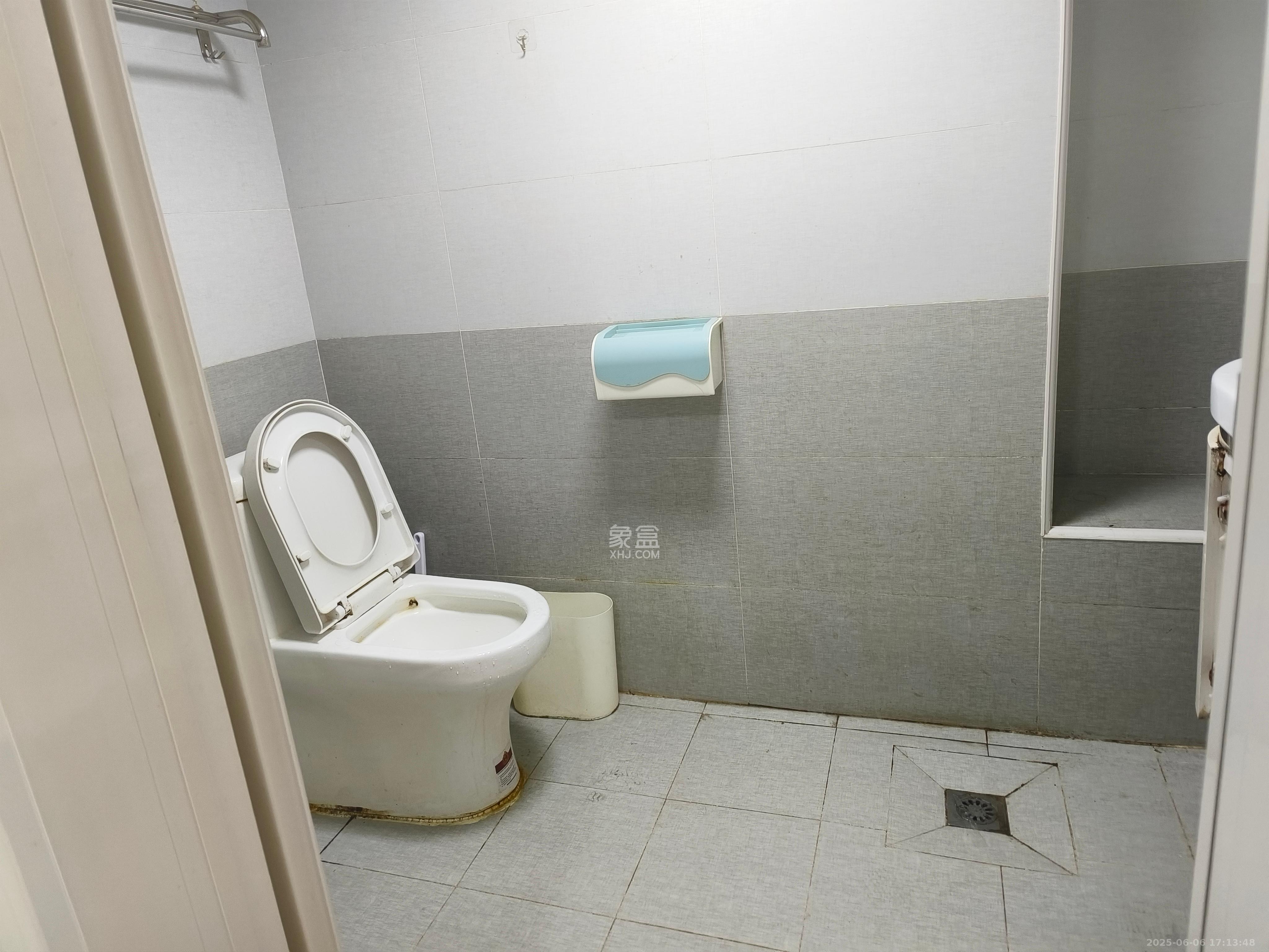 洋湖时代 1室1厅1卫 1600.0元/月 洋湖时代 1室1厅1卫 1600.0元/月室内图