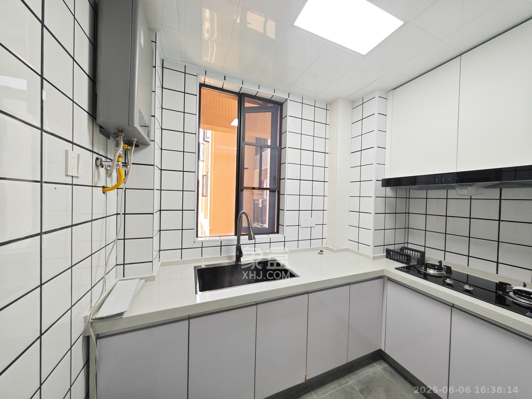 南城印象  3室2厅1卫    91.8万厨房