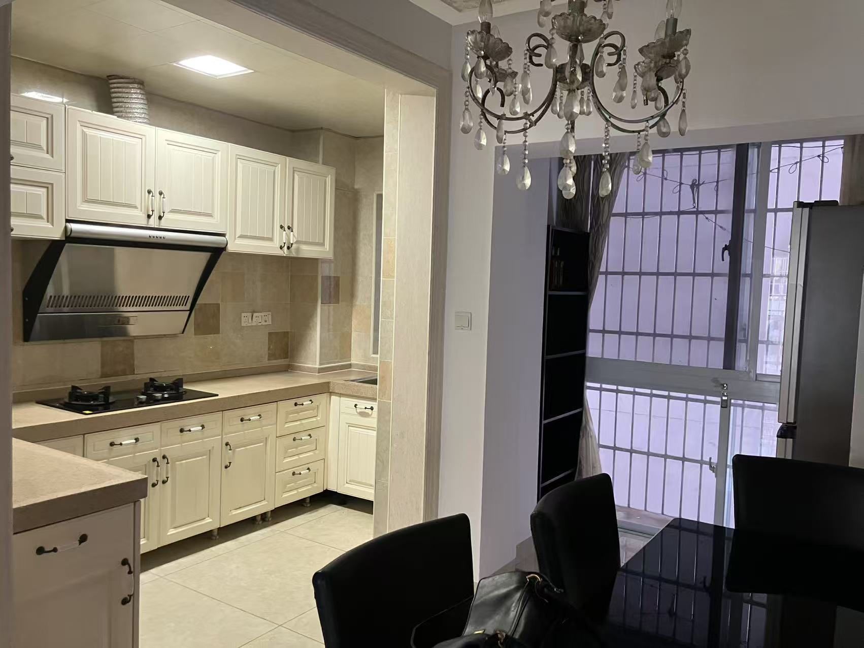 法苑里 3室2厅2卫 3200.0元/月 法苑里 3室2厅2卫 3200.0元/月室内图