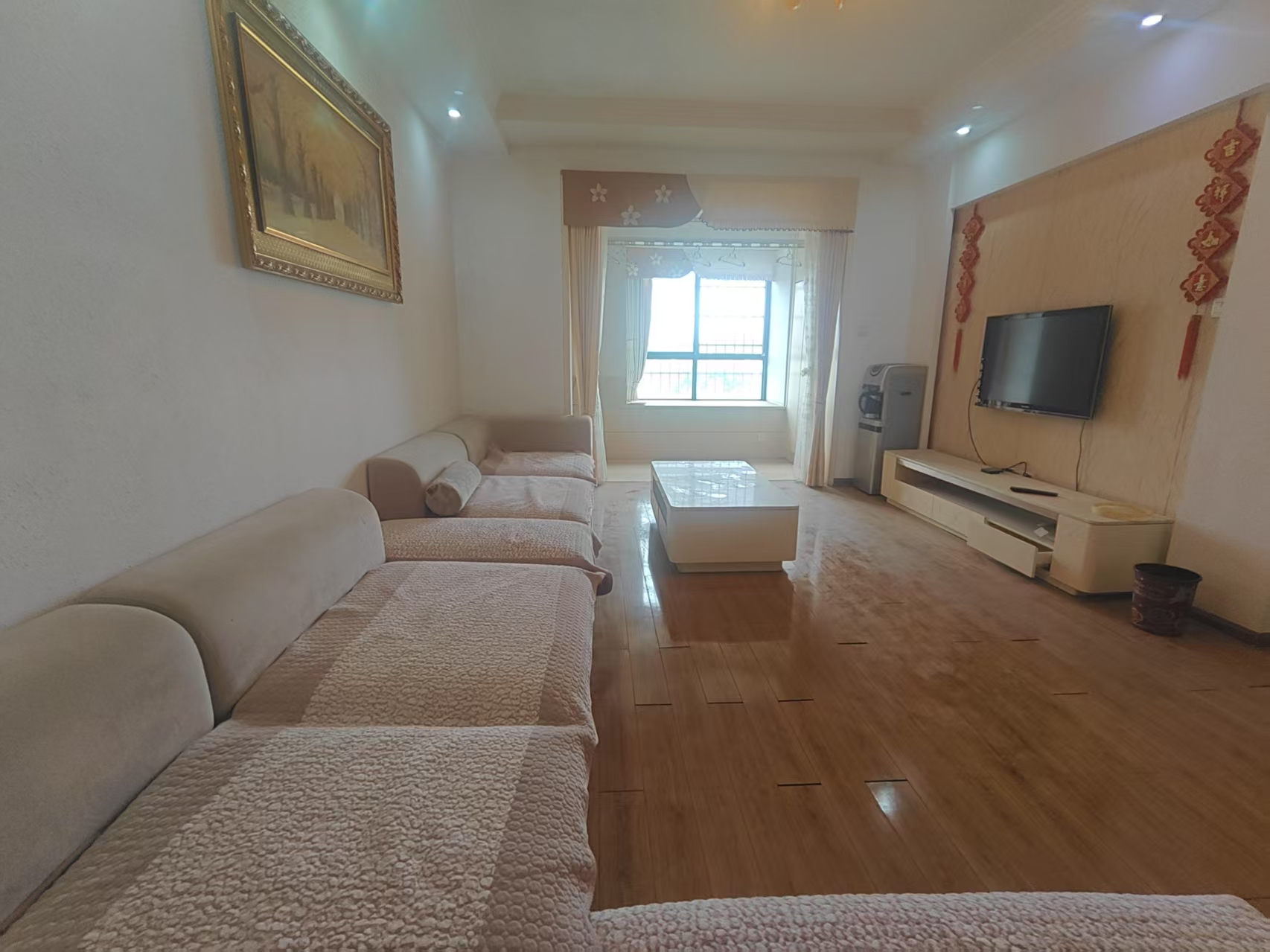 梓怡华府 2室2厅1卫 1000.0元/月 梓怡华府 2室2厅1卫 1000.0元/月室内图