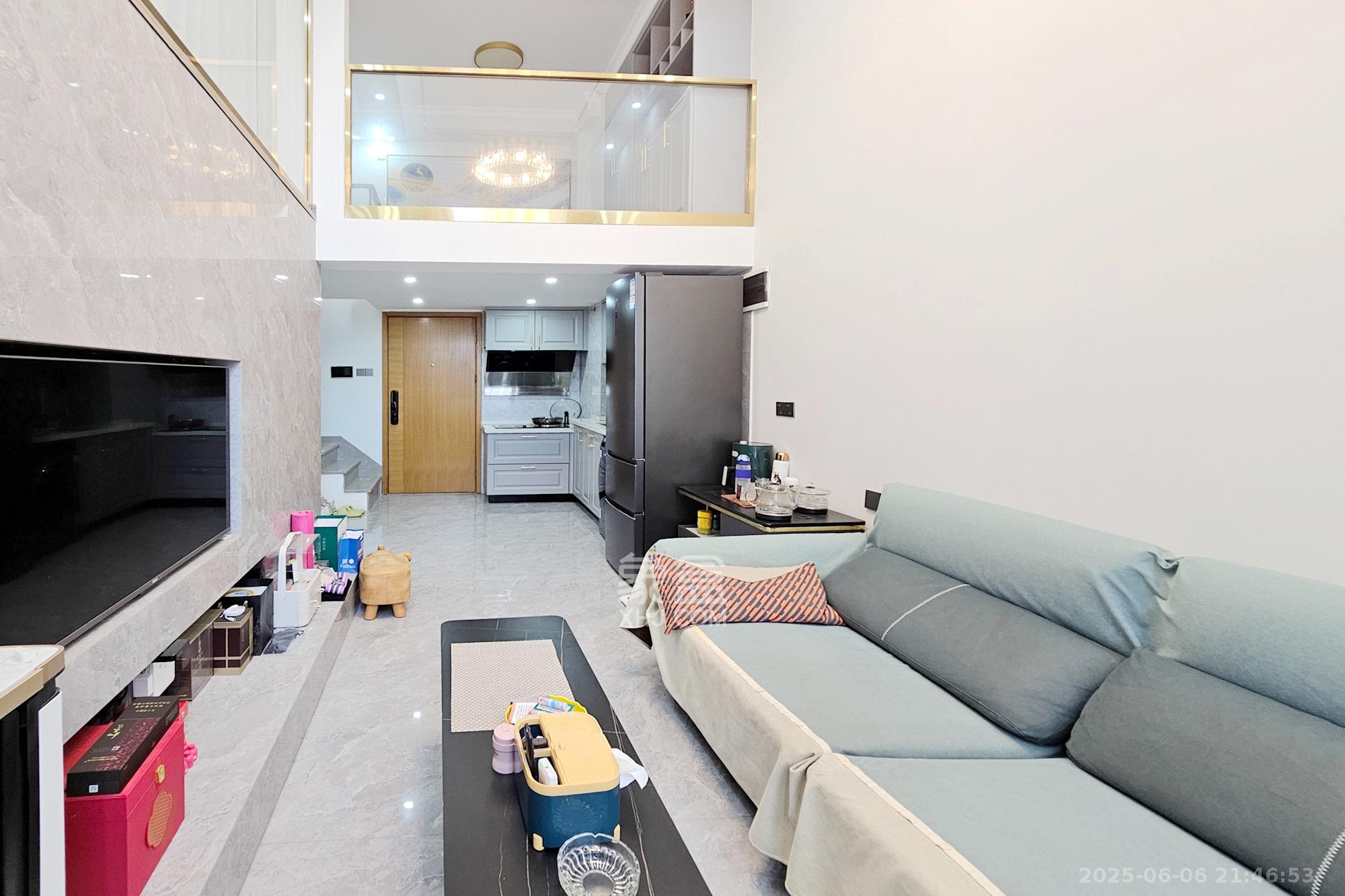 明昇壹城(明昇时代广场)三期 2室1厅1卫 65.0万 明昇壹城(明昇时代广场)三期 2室1厅1卫 65.0万客厅