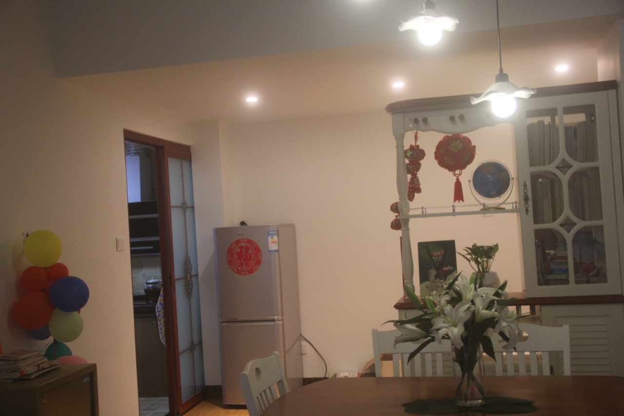 海悦东方  2室2厅1卫    3500.0元/月 海悦东方  2室2厅1卫    3500.0元/月室内图