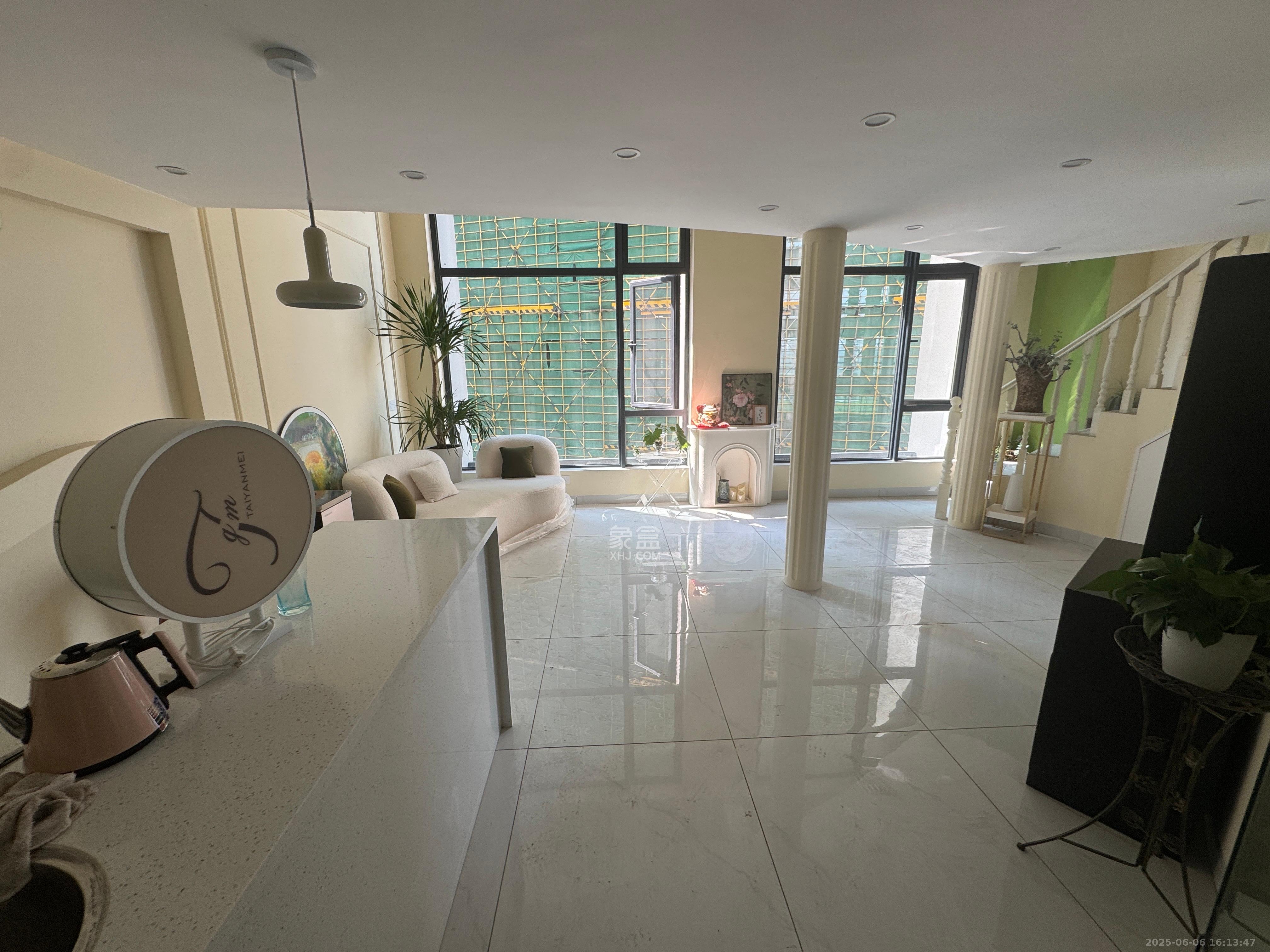 力高凤凰新天 2室2厅1卫 1000.0元/月 力高凤凰新天 2室2厅1卫 1000.0元/月室内图